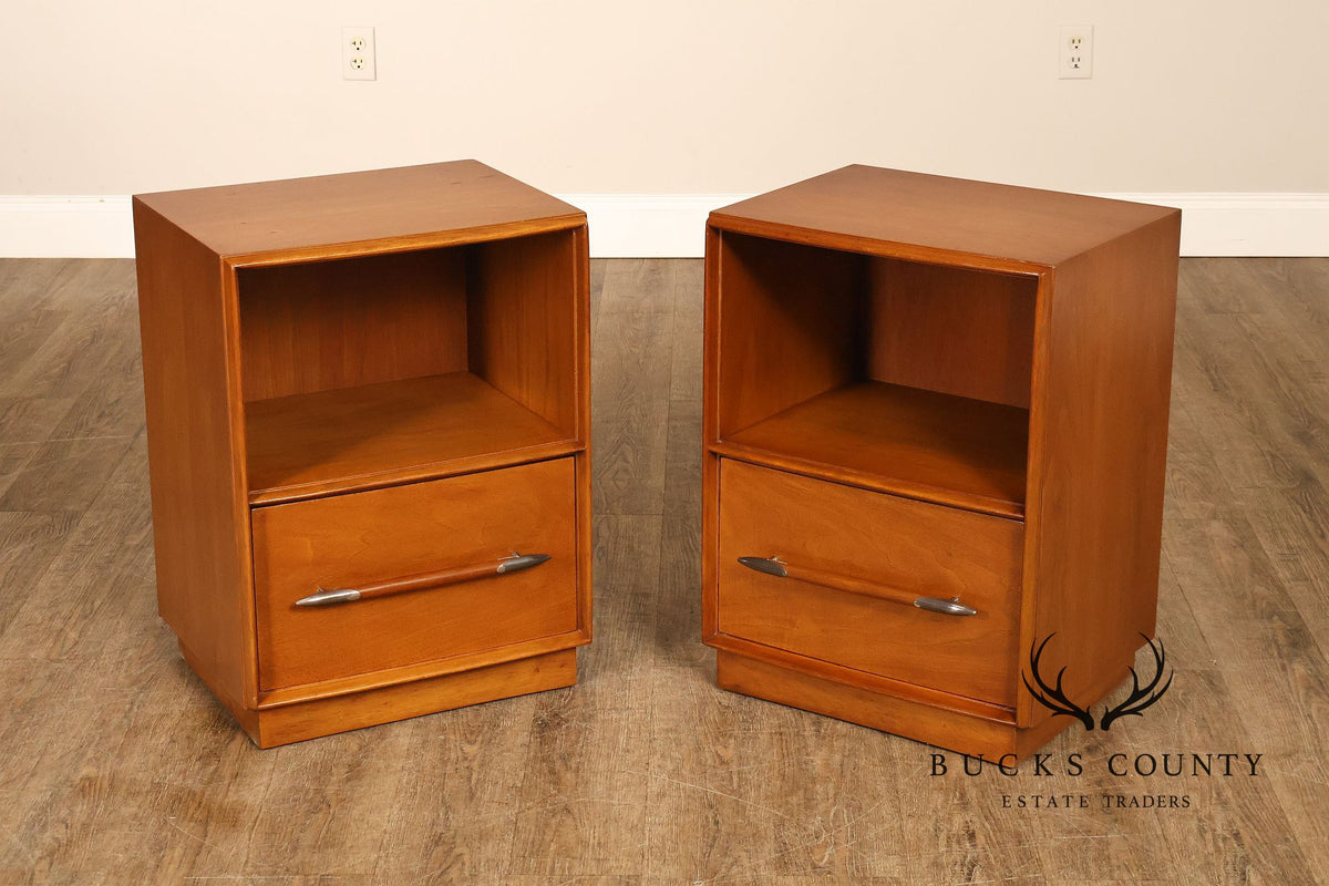Widdicomb Mid Century Modern Pair of Walnut Nightstands