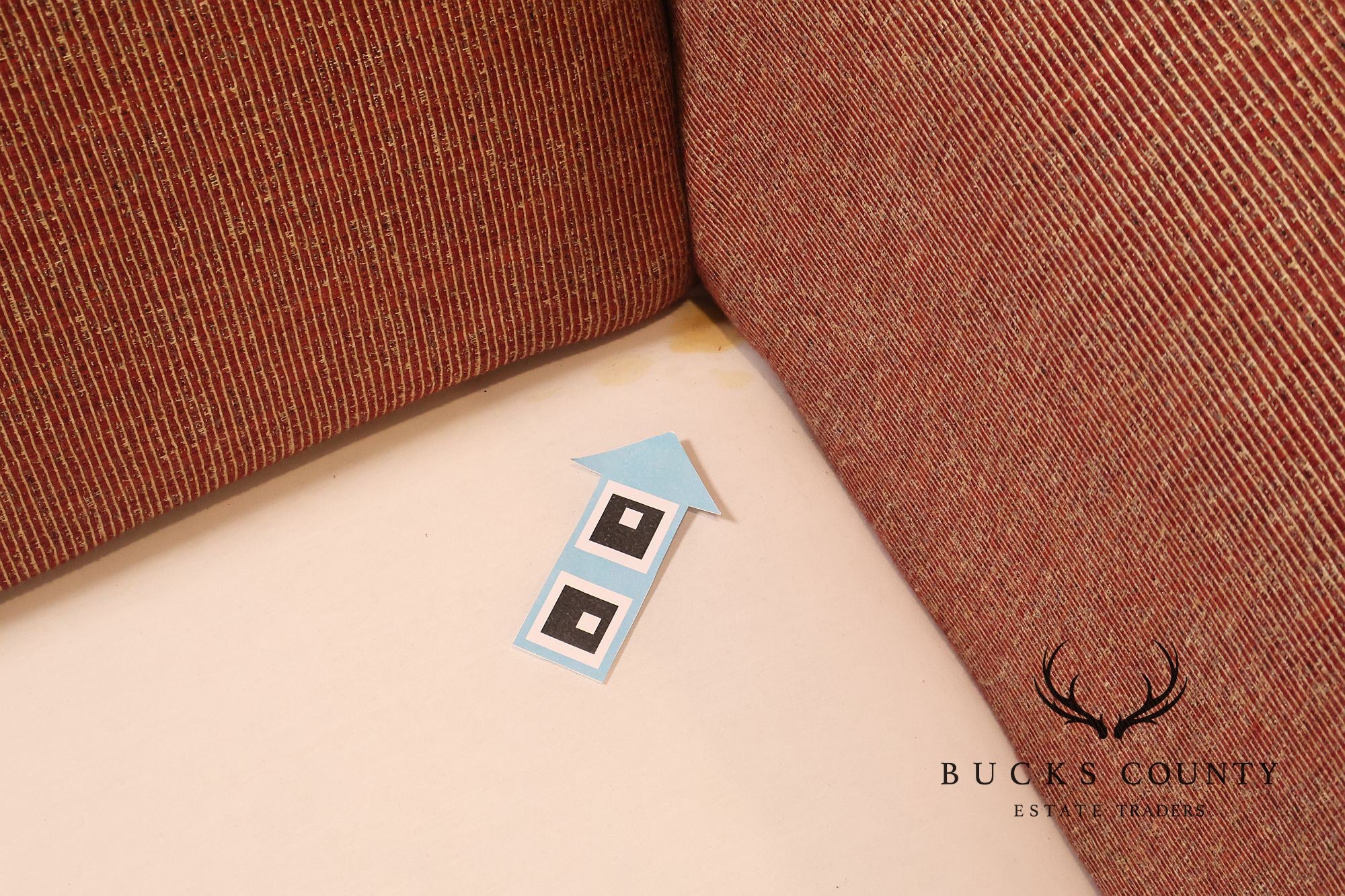 Contemporary Rolled Arm Upholstered Sofa