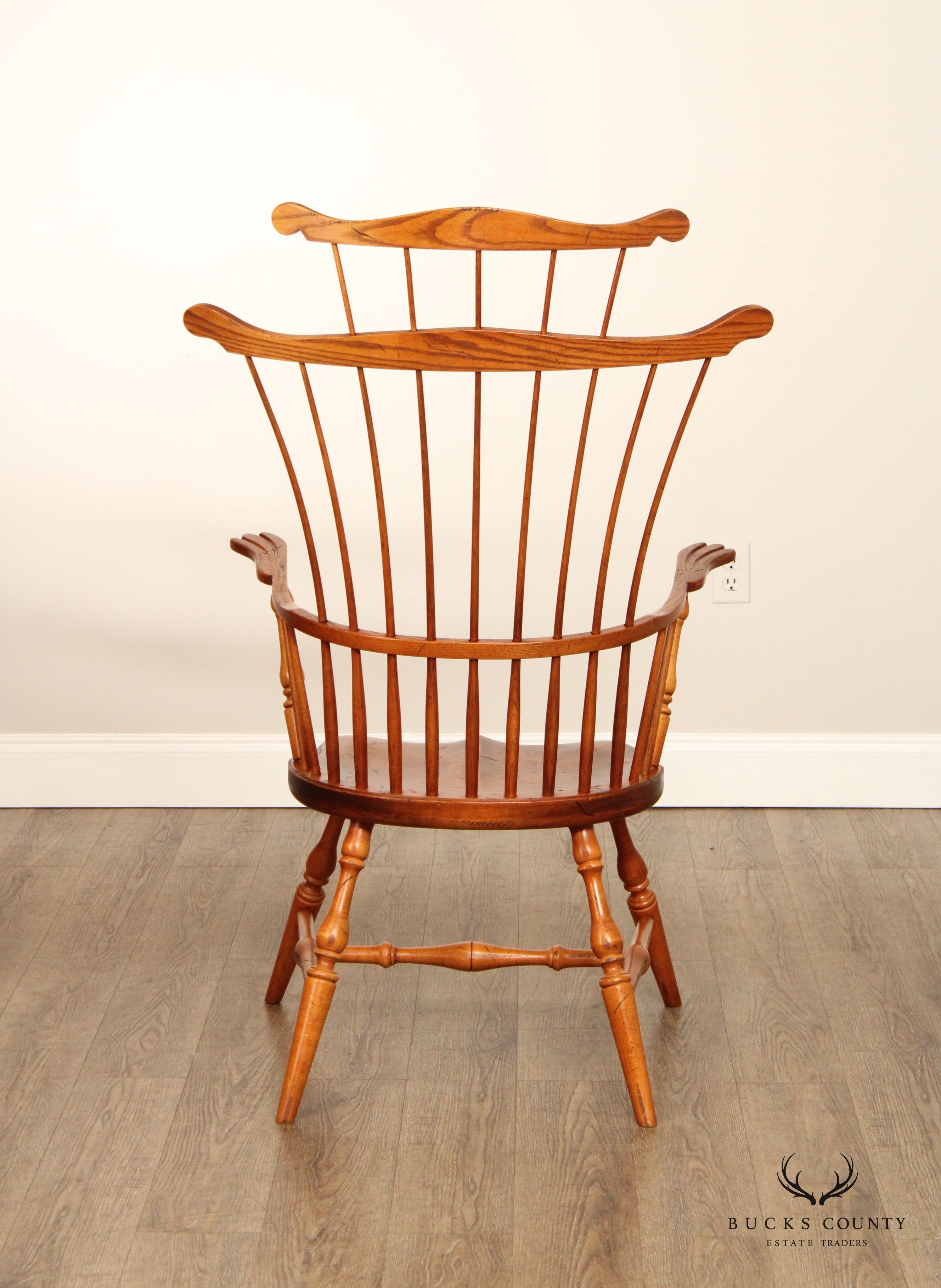 Reproduction Philadelphia Windsor Comb Back Arm Chair