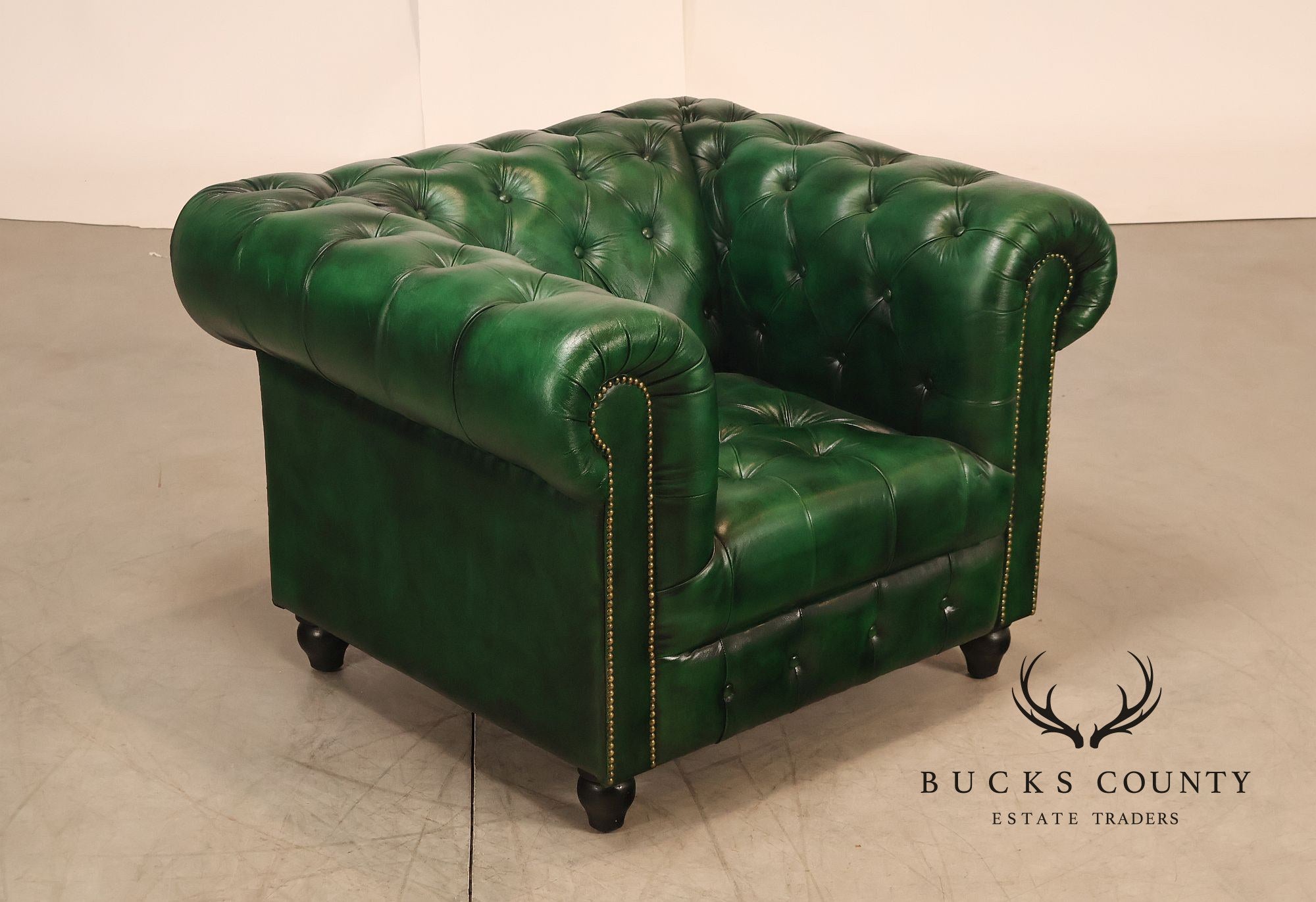 Chesterfield Style Polo Green Tufted Leather Club Chair