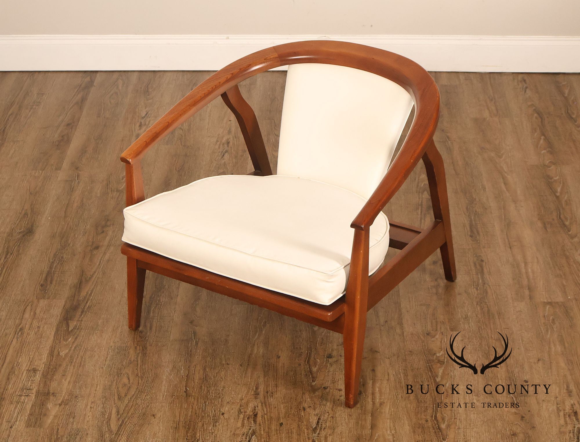 Home Chair Co. Danish Modern Style Curved Back Lounge Chair