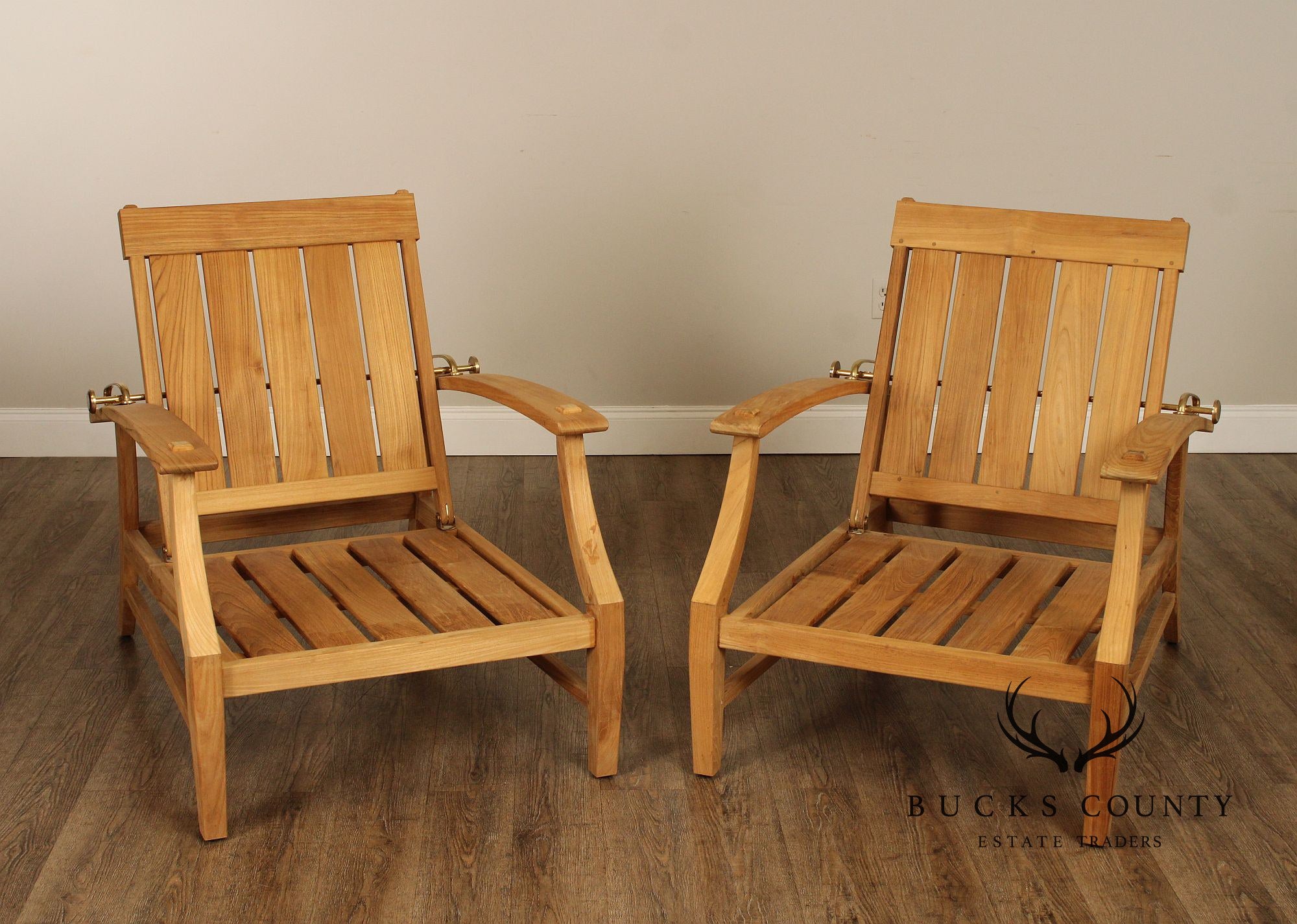 Summer Classics Pair of Teak 'Croquet' Lounge Chairs