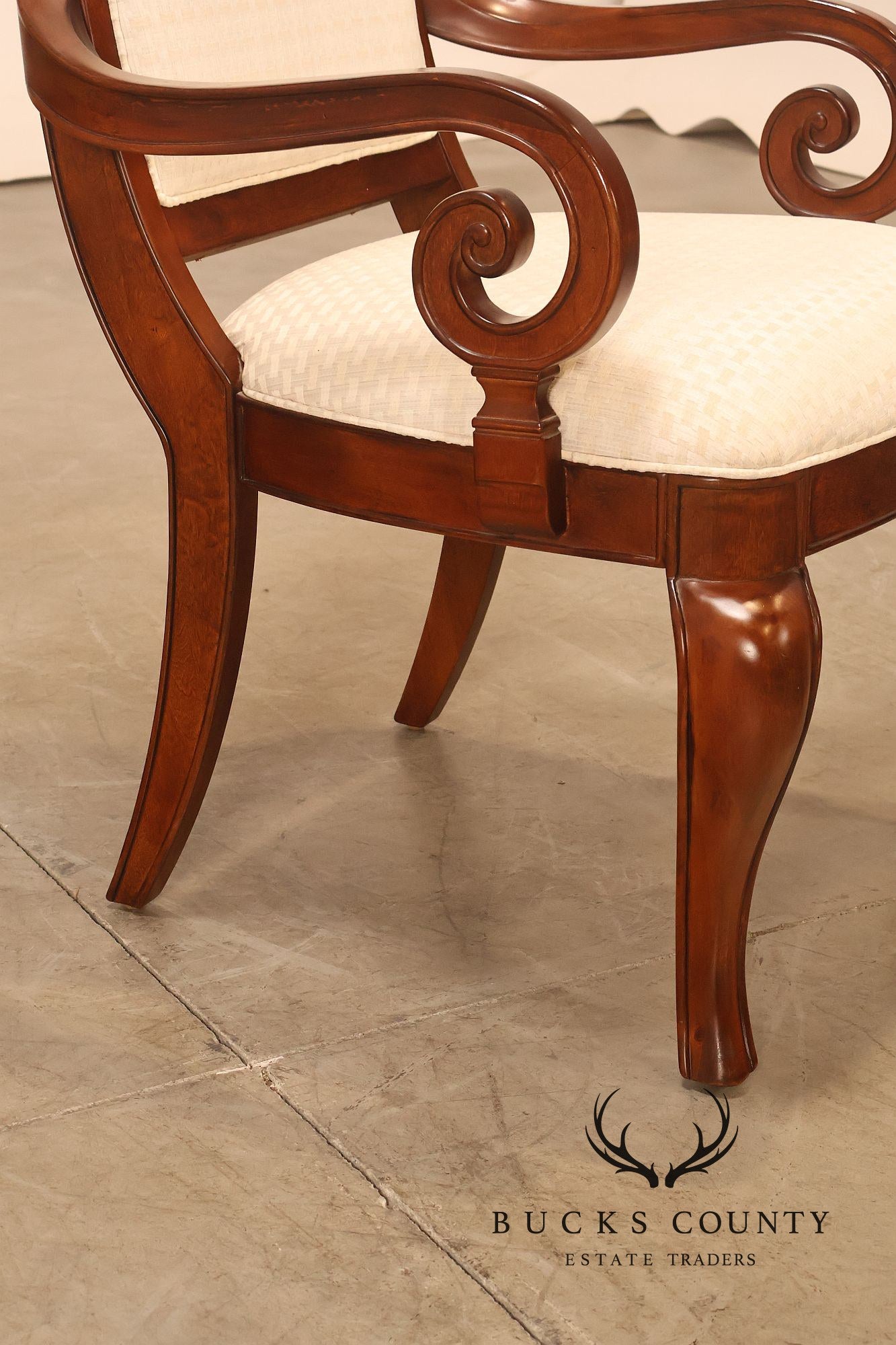 Pennsylvania House Set Of Eight French Style Dining Chairs