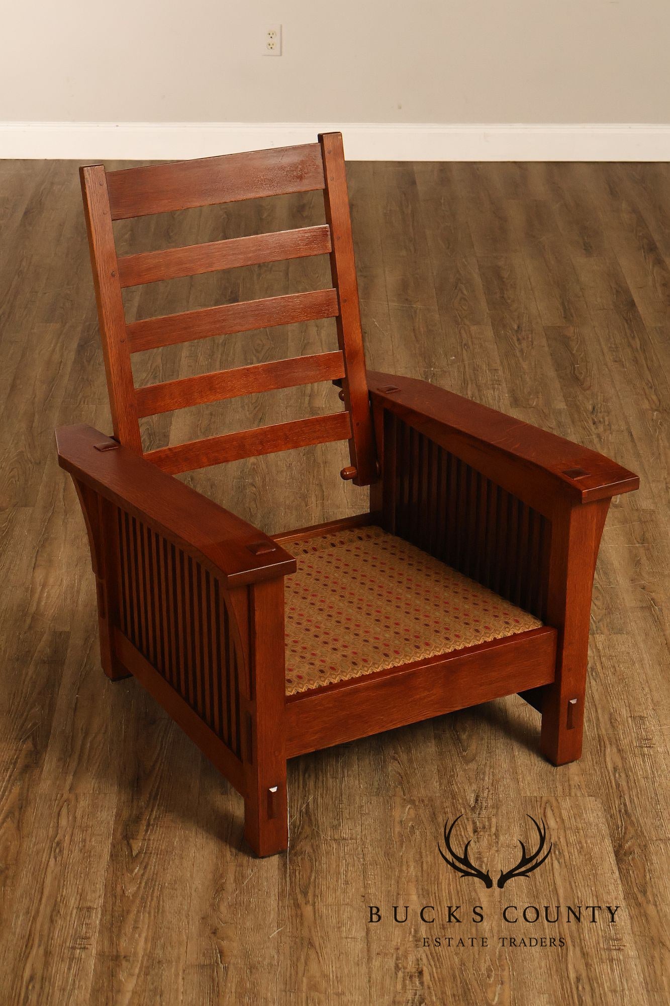 Stickley Mission Collection Oak Spindle Morris Chair