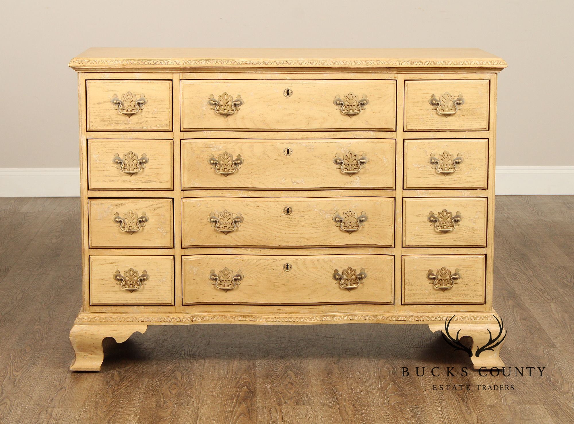 Century Furniture Georgian Style Distress Painted Oak Twelve Drawer Chest