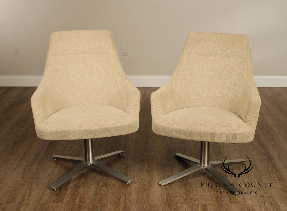 Cumberland Furniture Co. Mid Century Modern Style Pair of Lounge Chairs