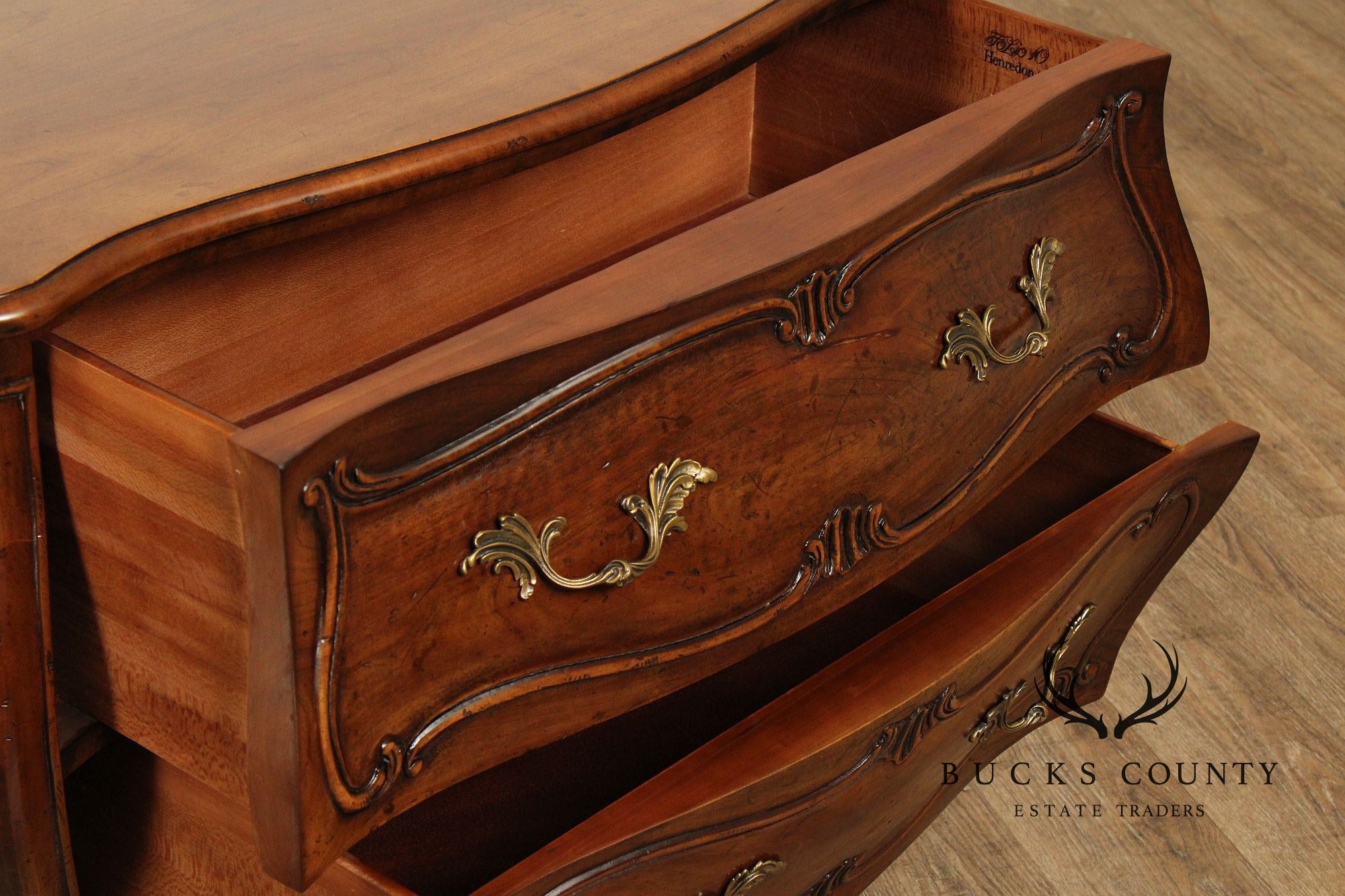 Henredon 'Folio 10' French Louis XV Style Walnut Bombe Commode