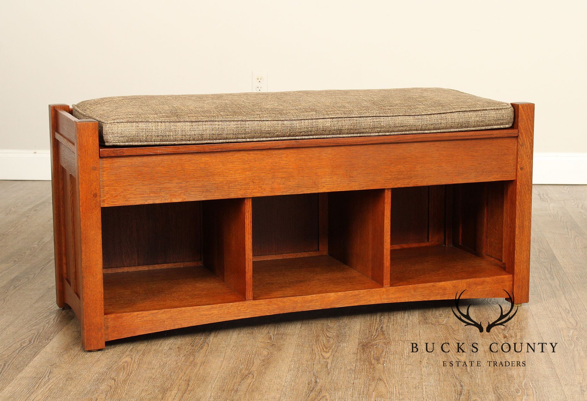 Stickley Mission Collection Oak Storage Bench