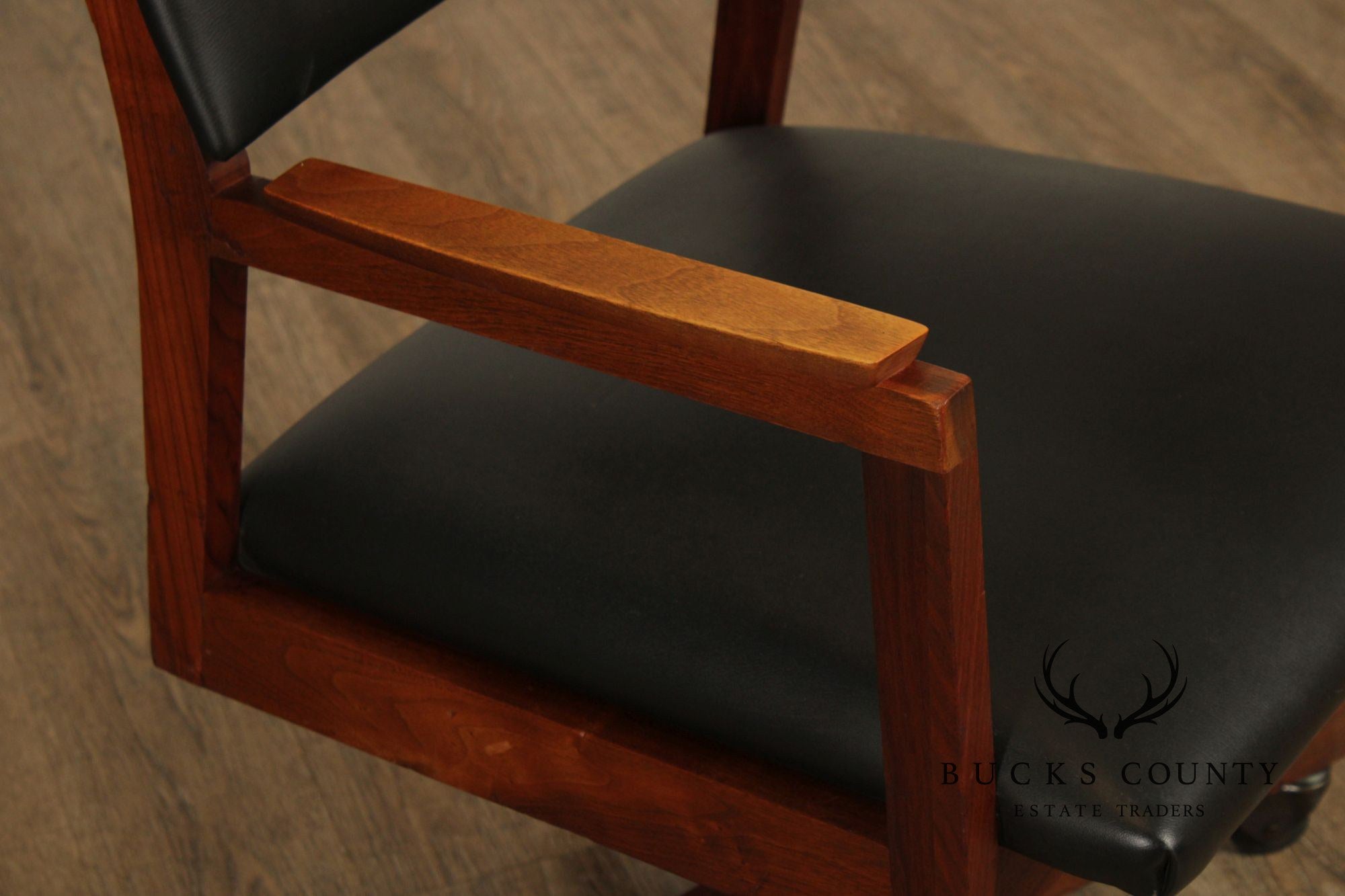 Mid Century Modern Swivel Desk Chair