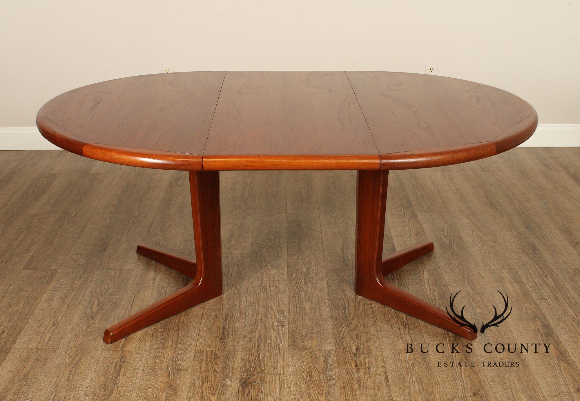 Danish Modern Round Teak Expandable Dining Table