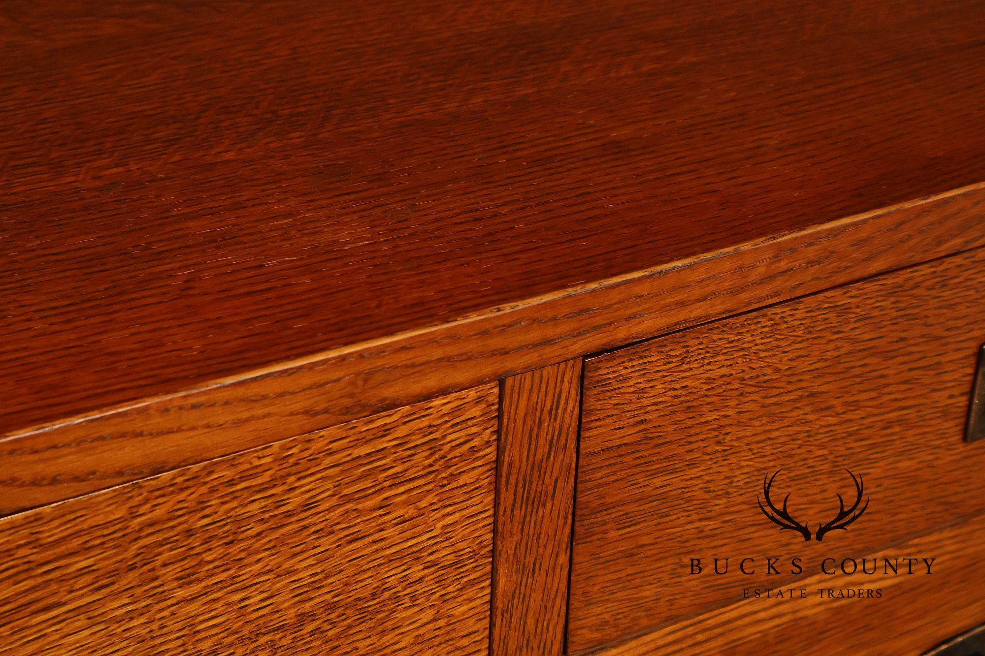 Stickley Mission Collection Oak Eight-Drawer Chest