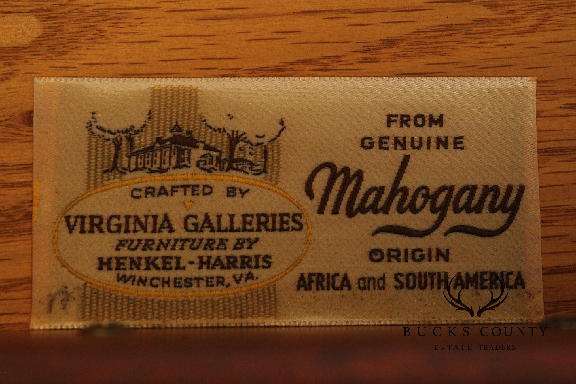 Henkel Harris Georgian Style Mahogany Ten Drawer Dresser