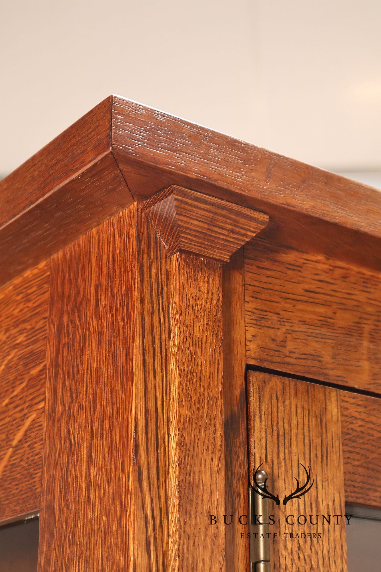 Stickley Mission Collection Oak Harvey Ellis Inlaid China Cabinet