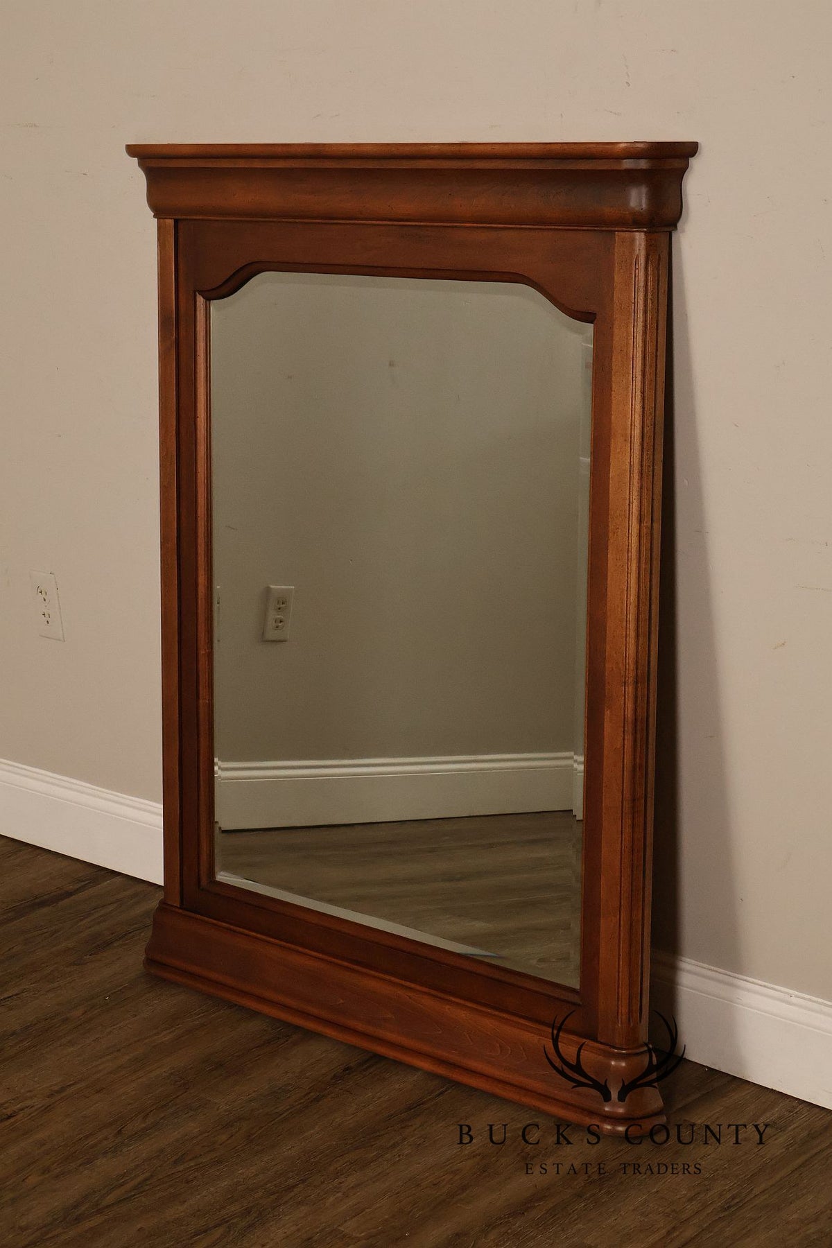 Sugar Hill Furniture Traditional Arched Pine Wall Mirror
