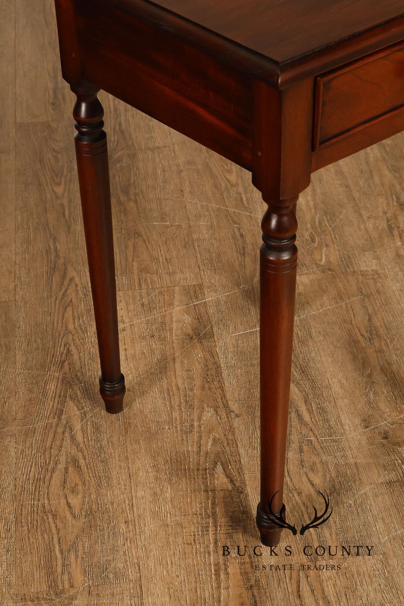 Bench Made Pair Of Sheraton Style Solid Mahogany Nightstands End Tables