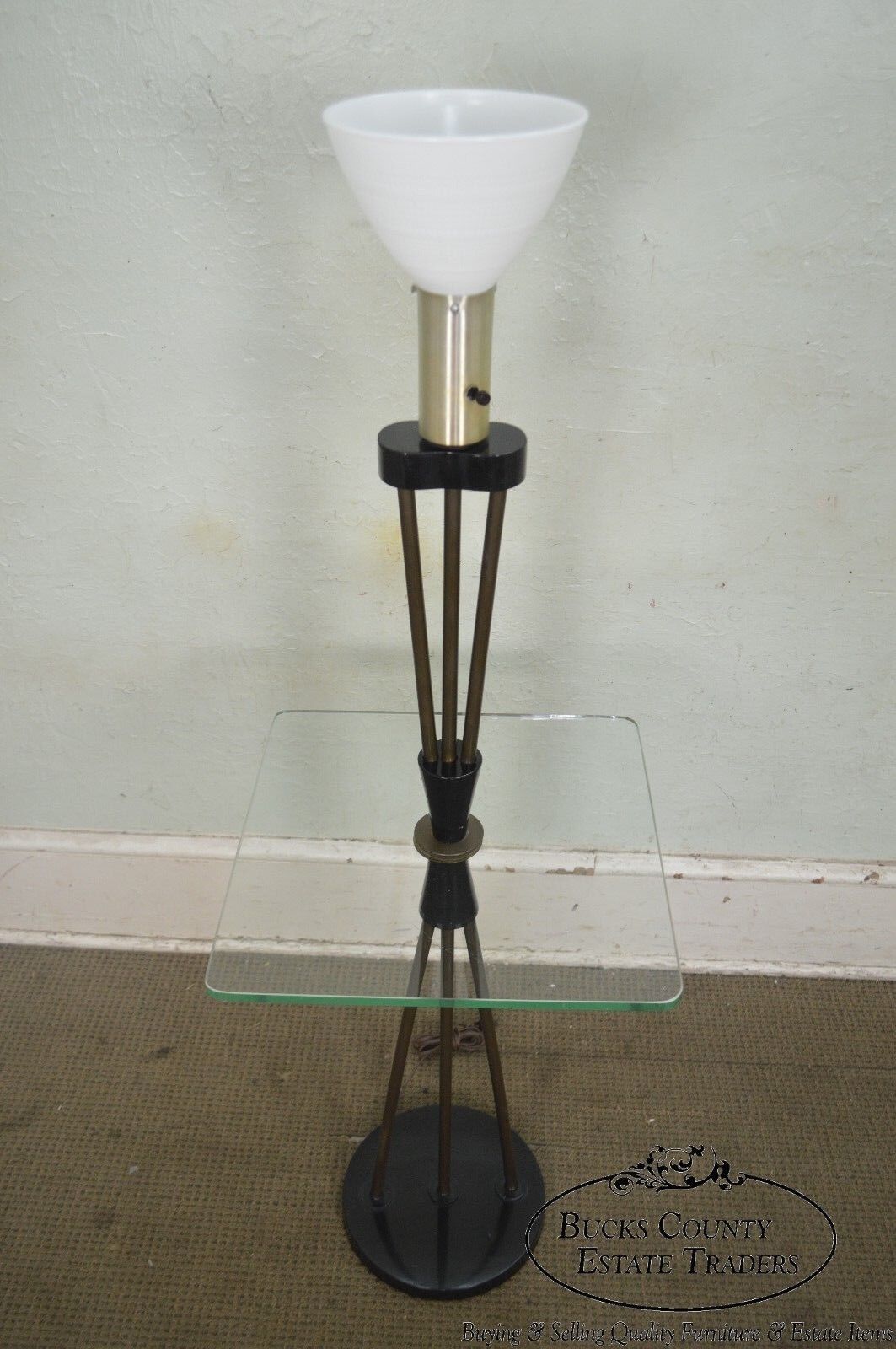 Gerald Thurston Attributed Mid Century Modern Black & Brass Floor Lamp