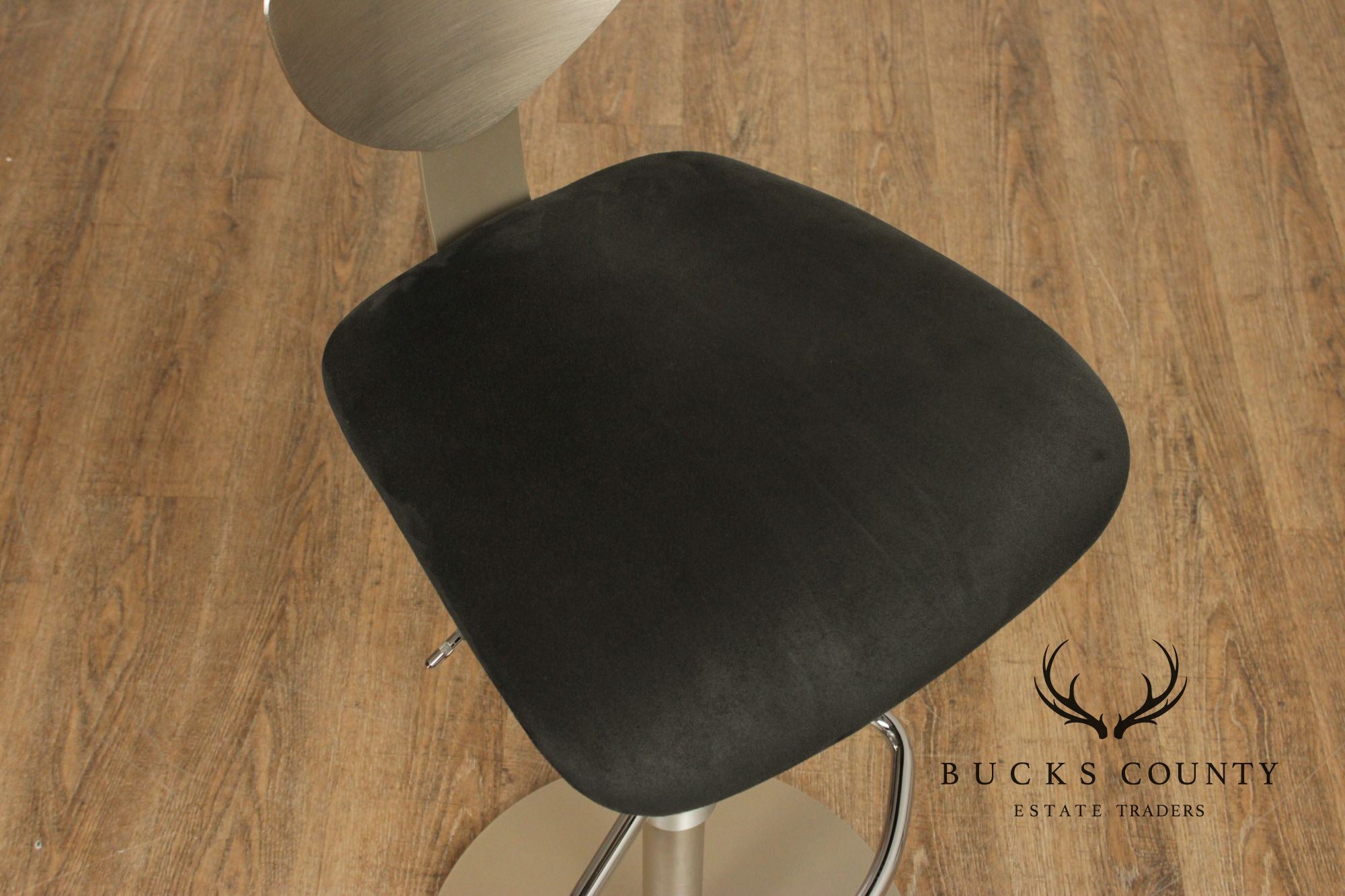 Modern Style Set of Seven Brushed Steel Swivel Bar Stools