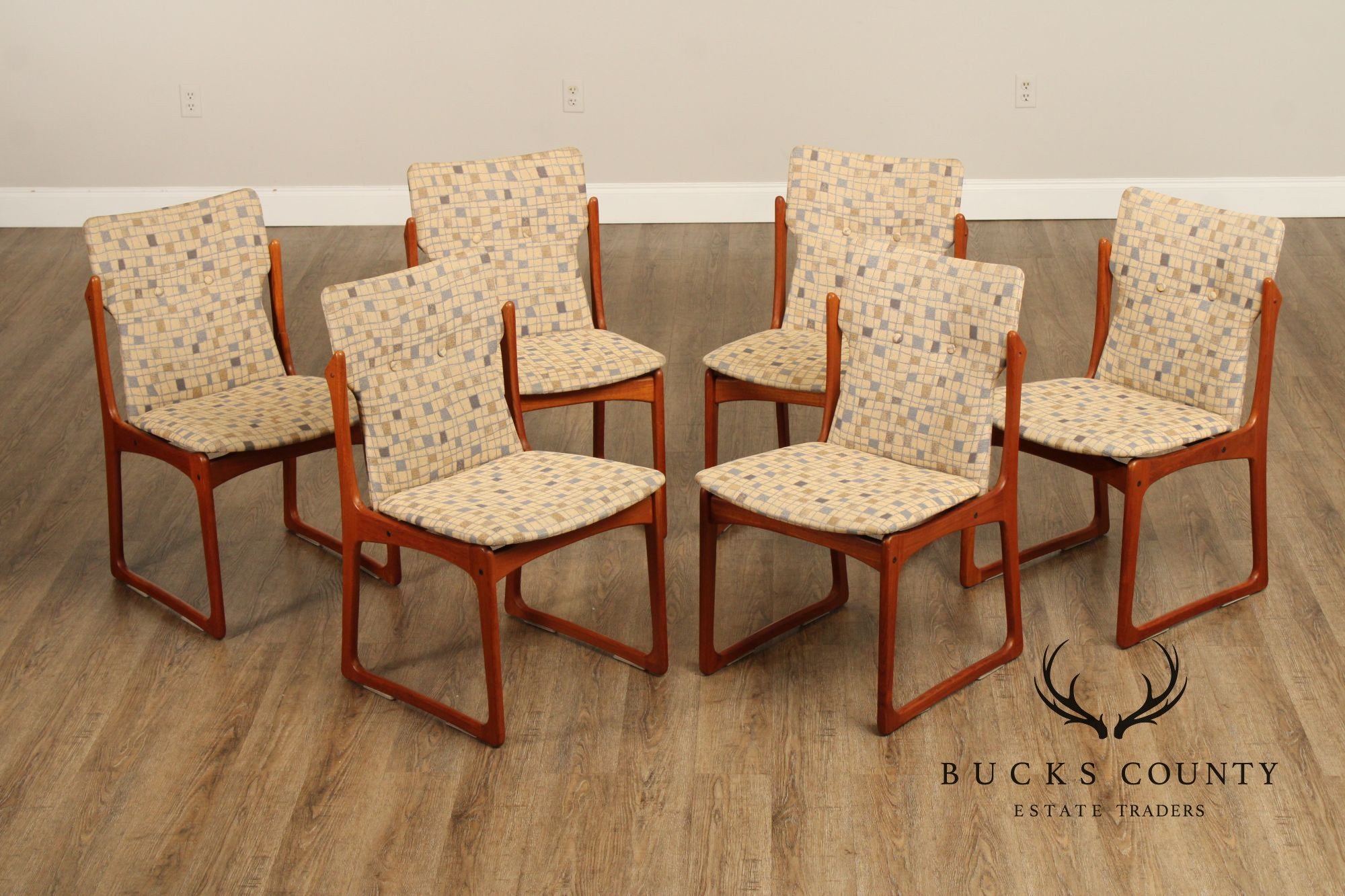 Vamdrup Stolefabrik Danish Modern Set of Six Teak Dining Chairs