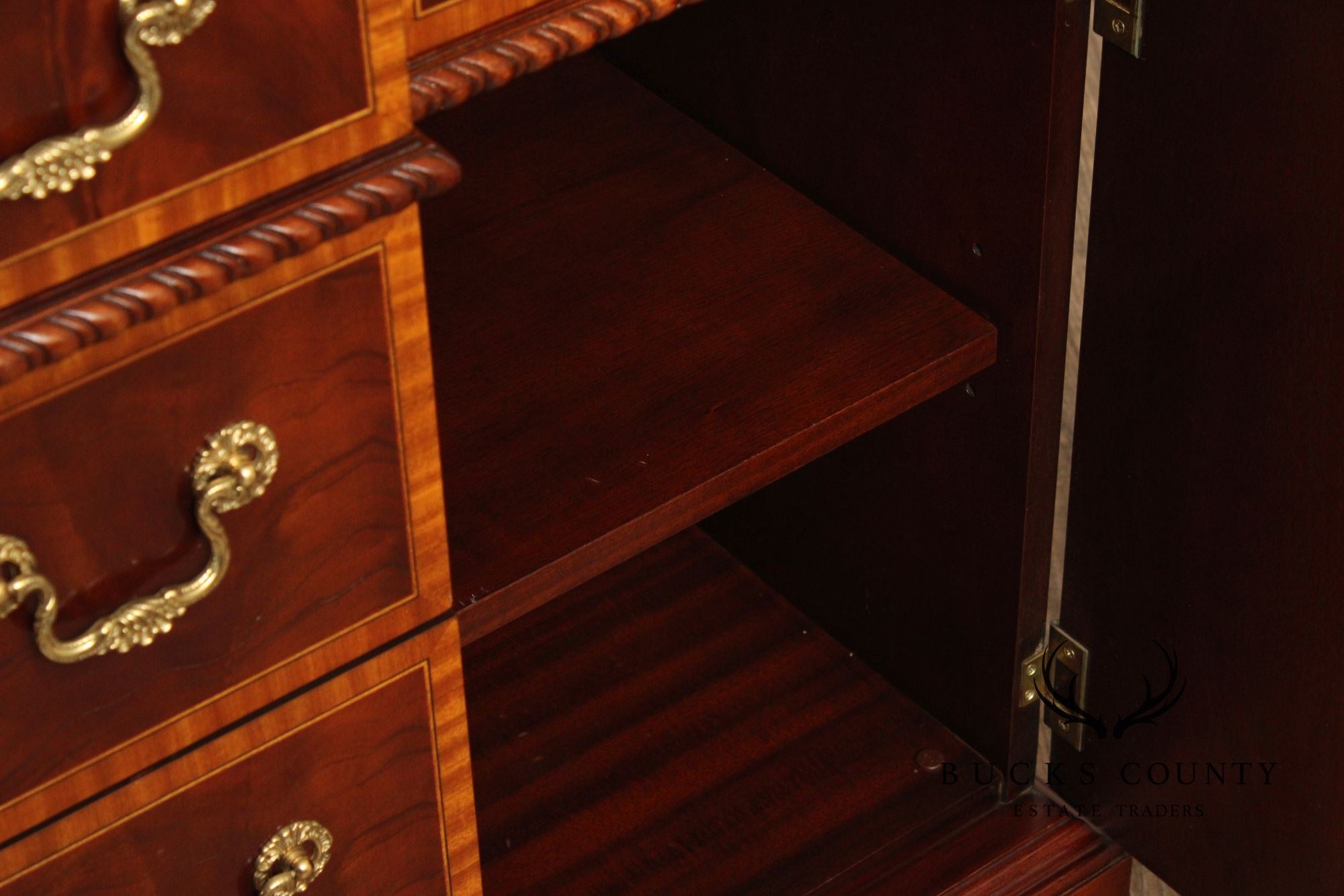 Councill Craftsmen Georgian Style Banded Mahogany Buffet Sideboard