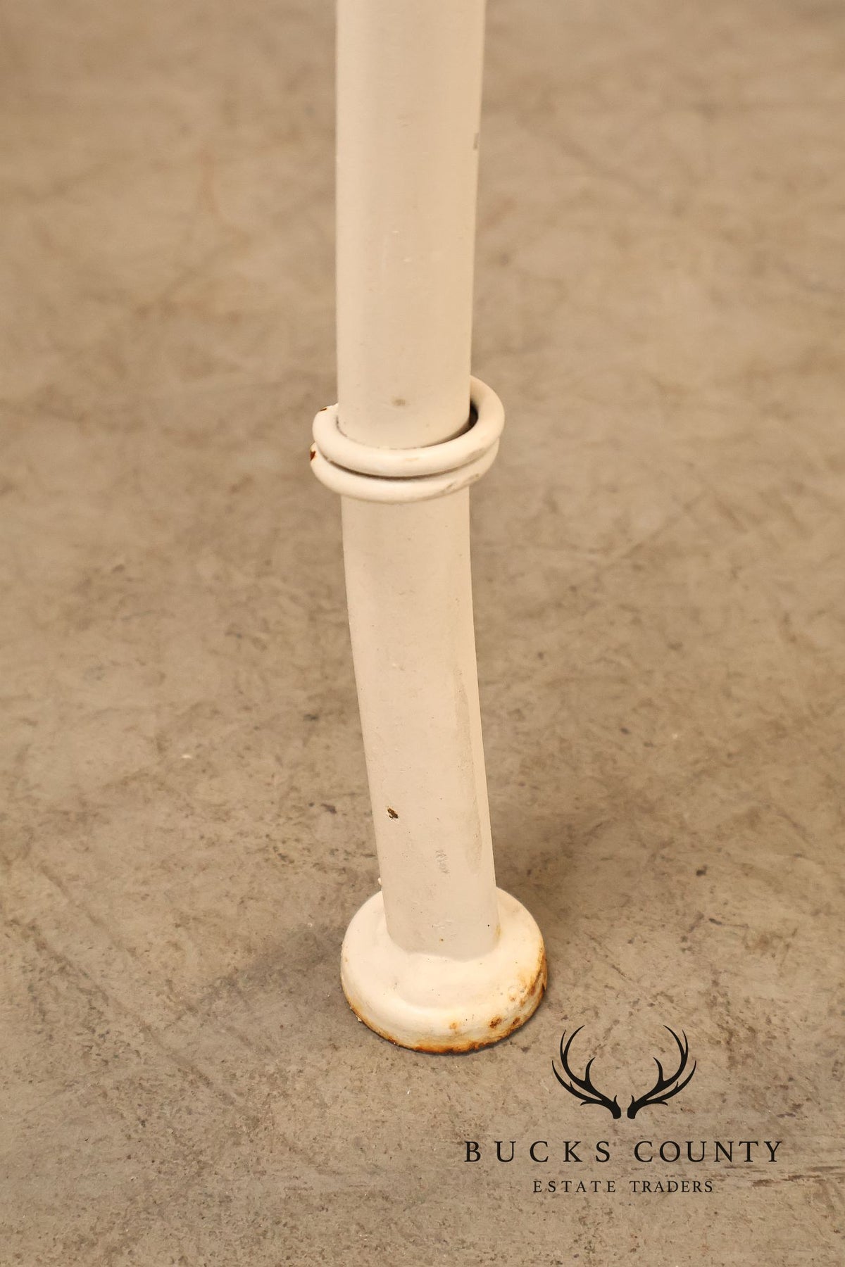 Vintage White Painted Wrought Iron Outdoor Chair Frame