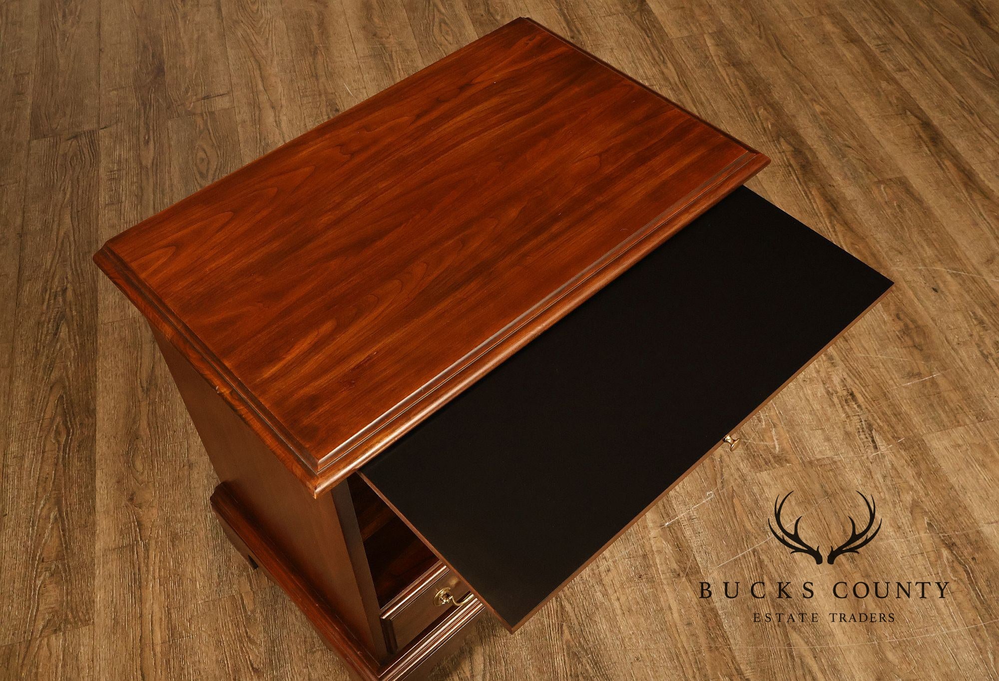 Harden Georgian Style Cherry One Drawer Nightstand With Pull-Out Tray