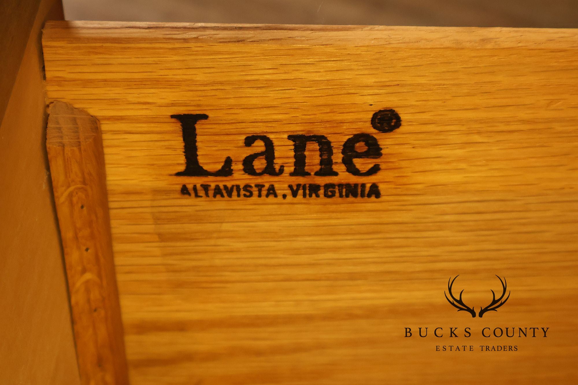Lane Mid Century Modern Walnut 9 Drawer Dresser
