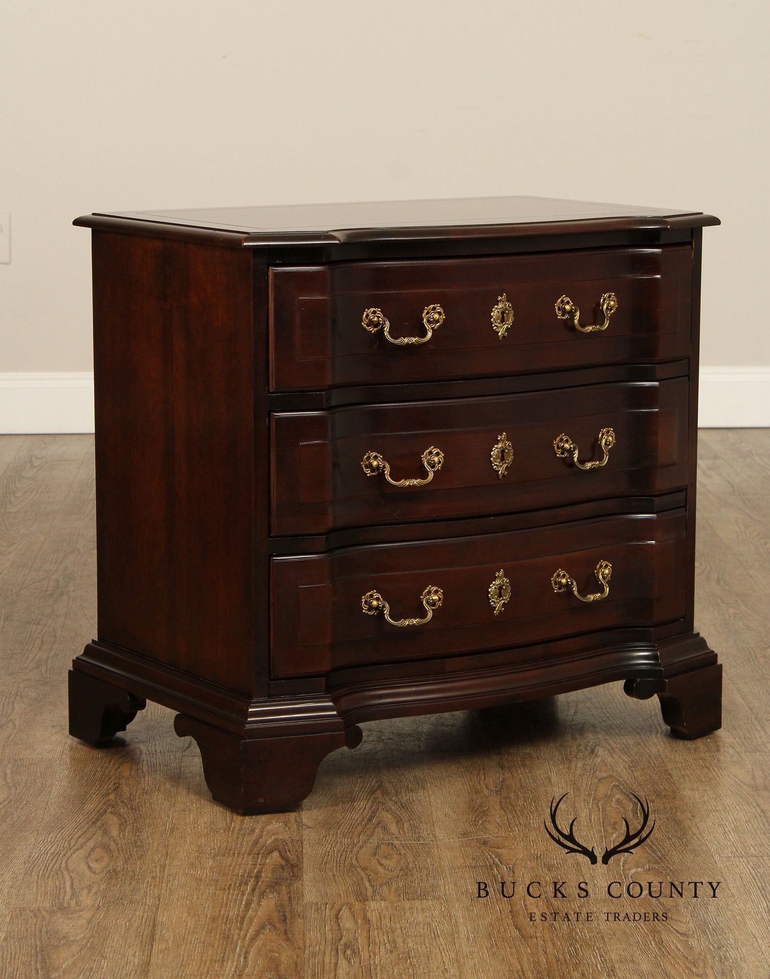 Century Cardella Collection Pair of Cherry Bedside Chests Nightstands