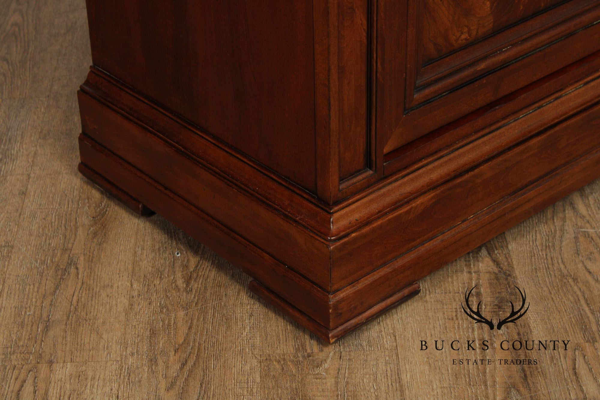Ethan Allen 'Townhouse' Burlwood Bookcase