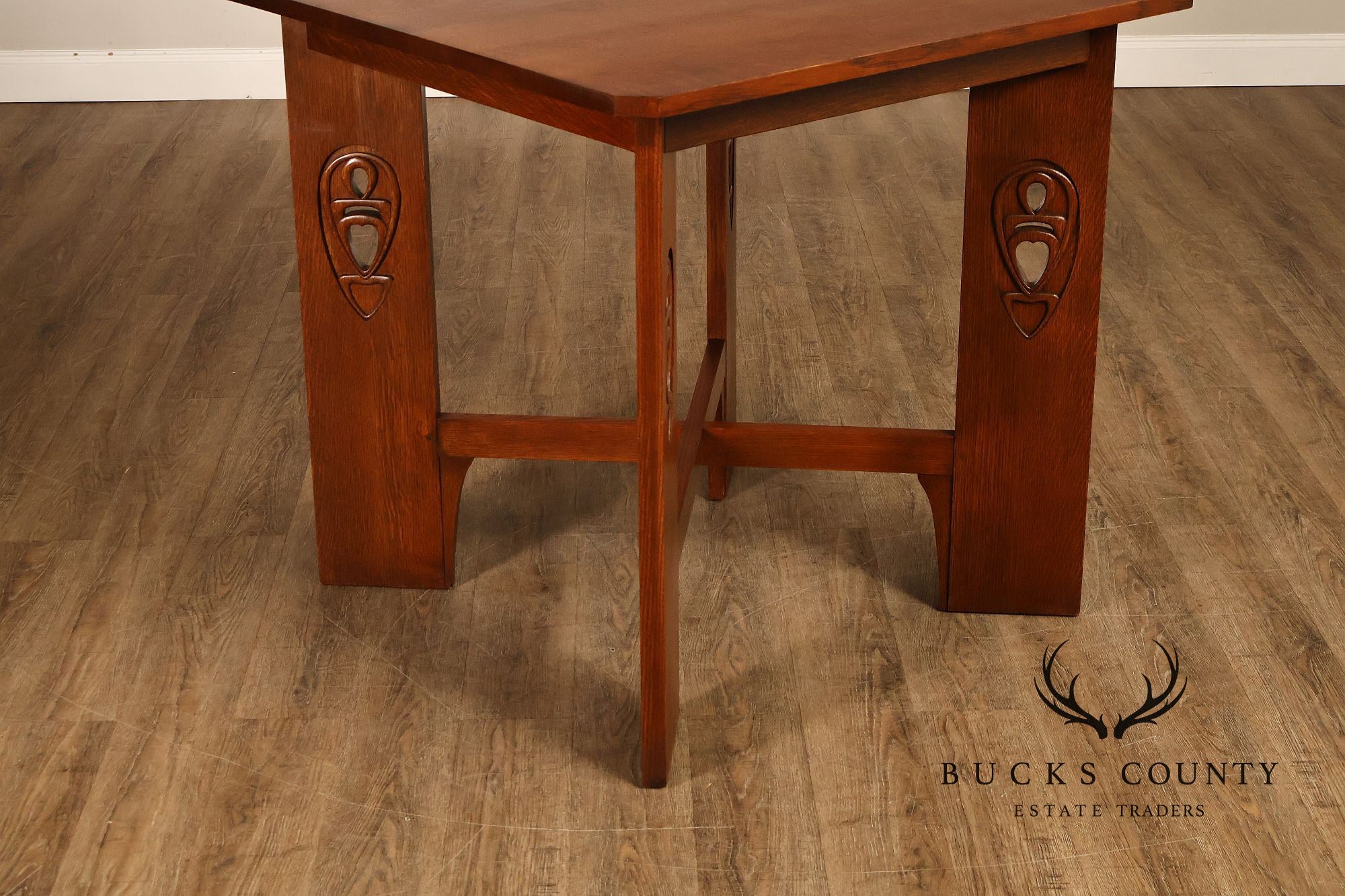 Stickley Mission Collection Oak Argyle Street Table