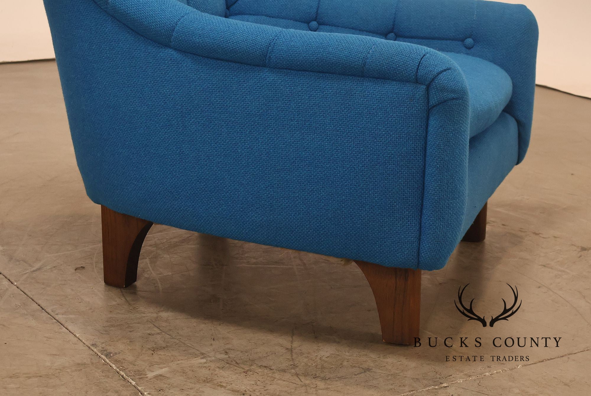 Vintage Schnadig Mid Century Modern Blue Upholstered Tufted Lounge Chair