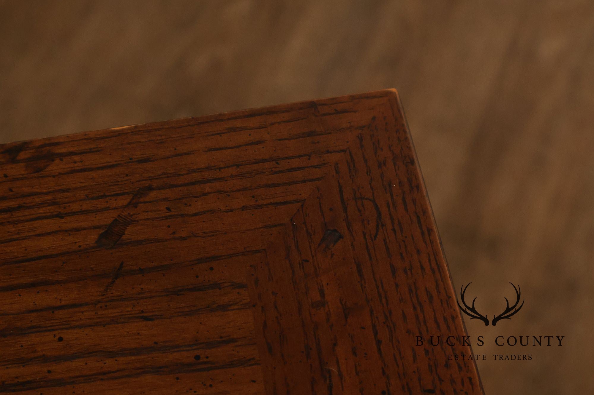 Henredon French Louis XV Style Oak Expanding Coffee Table