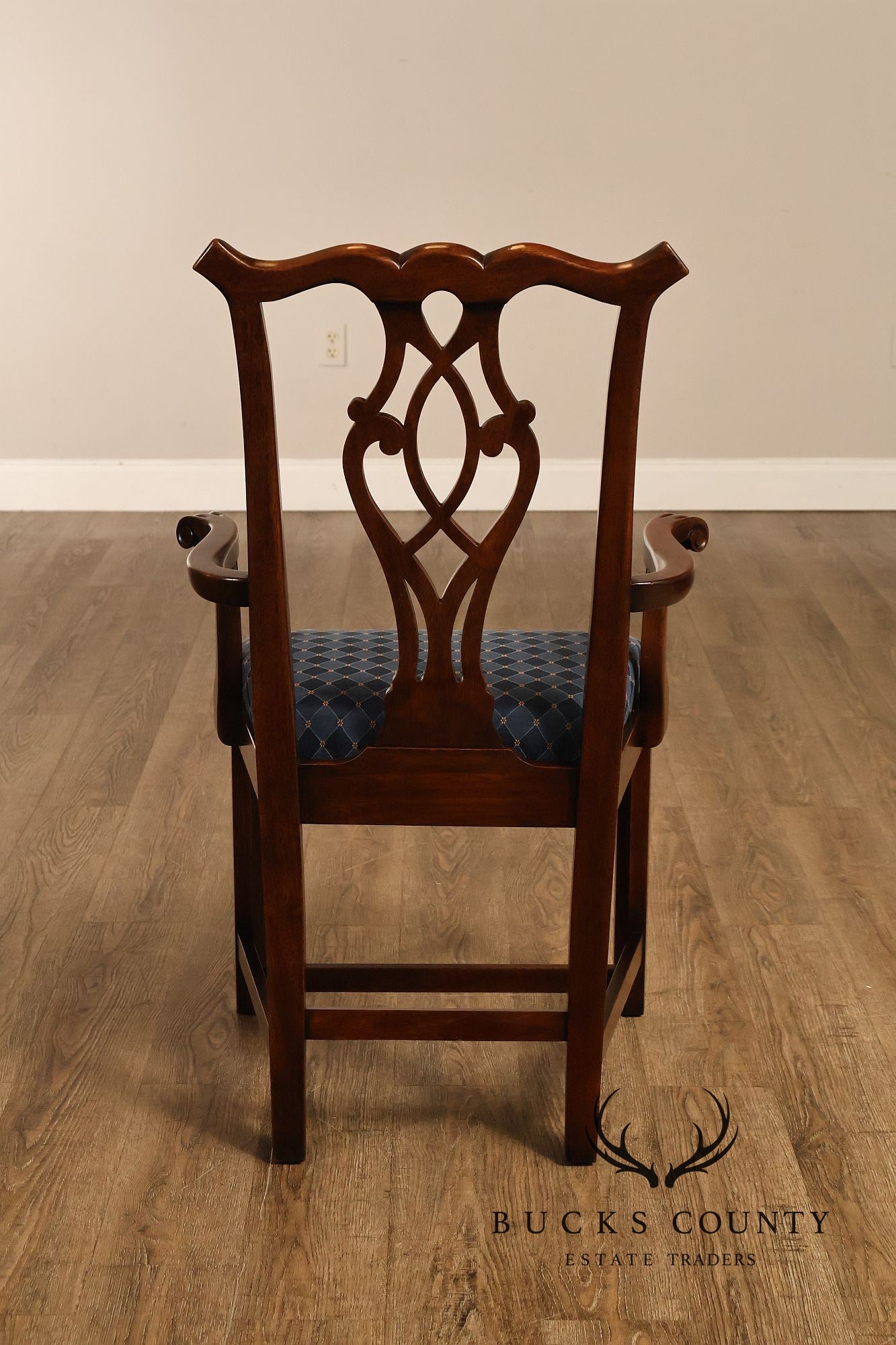 Pennsylvania House Chippendale Style Mahogany Set of 8 Dining Chairs