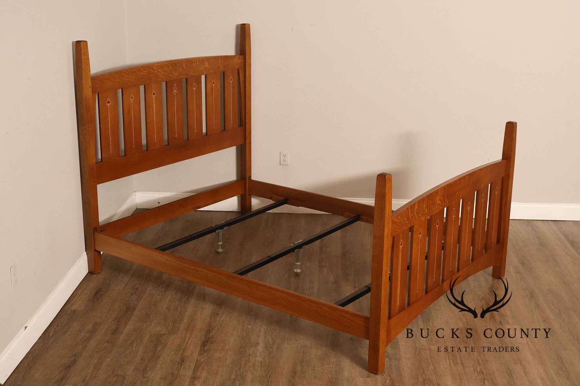 Stickley Mission Collection Harvey Ellis Inlaid Oak Queen Bed