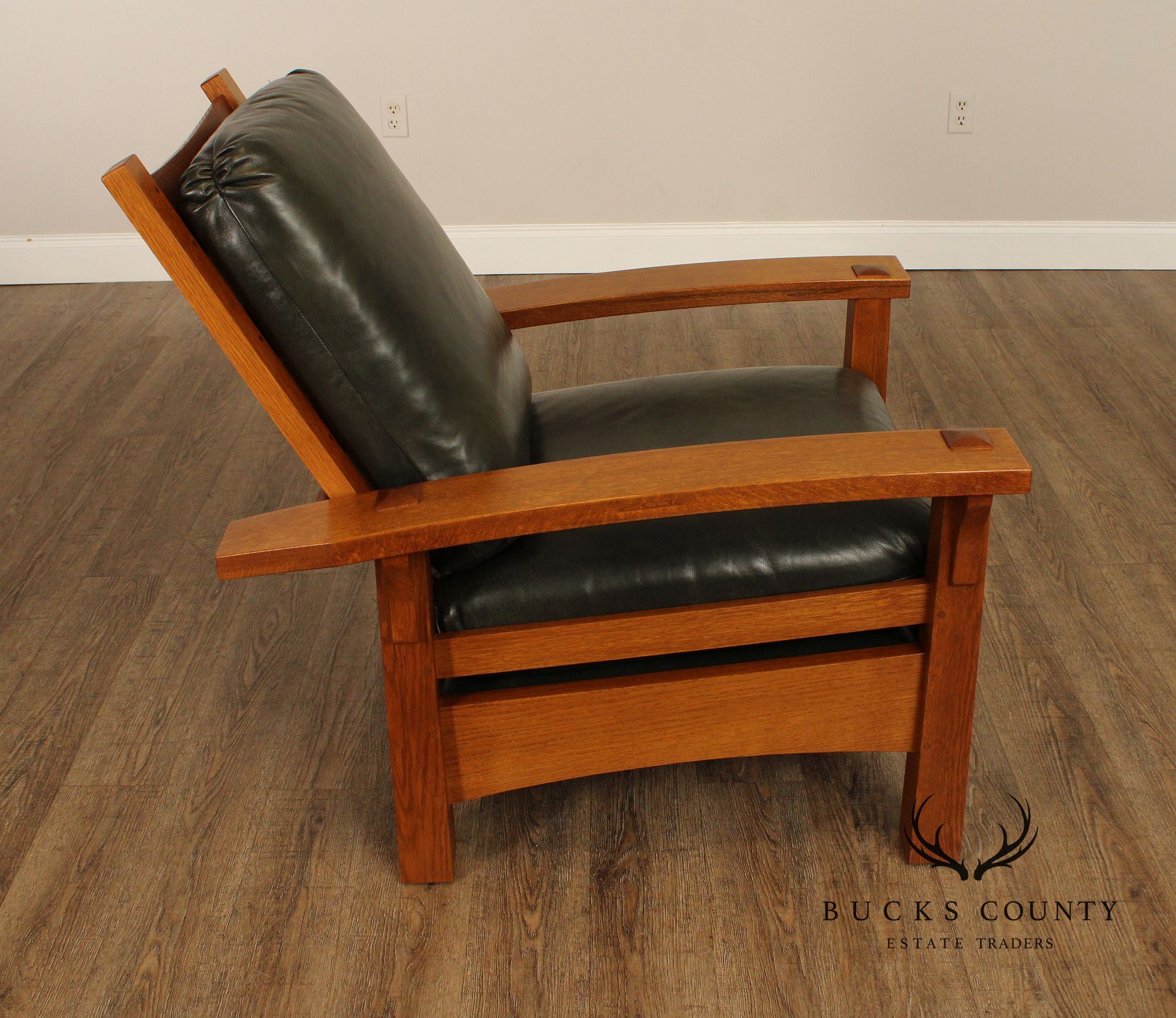 Stickley Mission Collection Pair of Gus Bow Arm Oak Morris Chairs