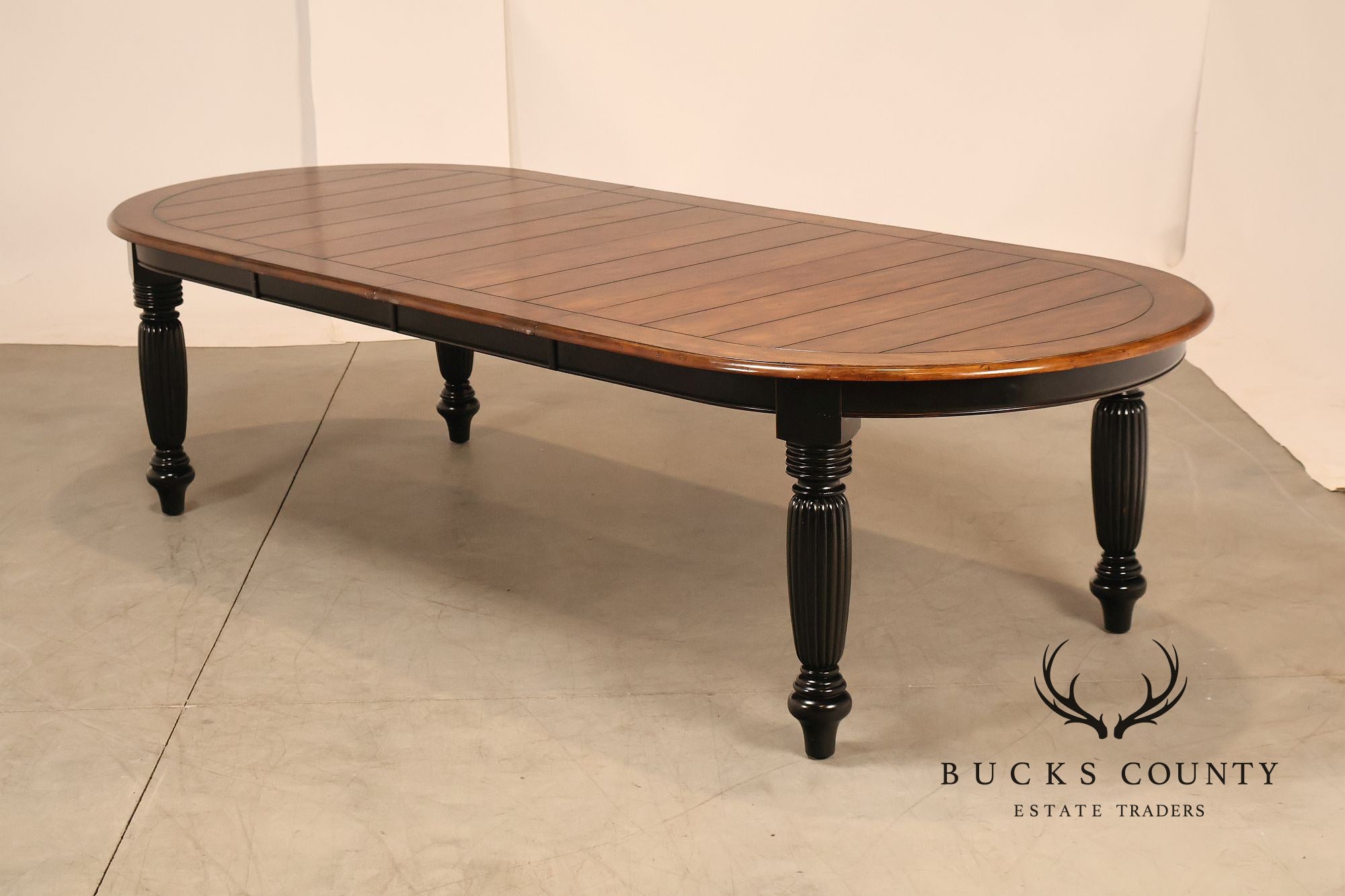 Oskar Huber Farmhouse Style Oval Extension Dining Table With 2 Leaves