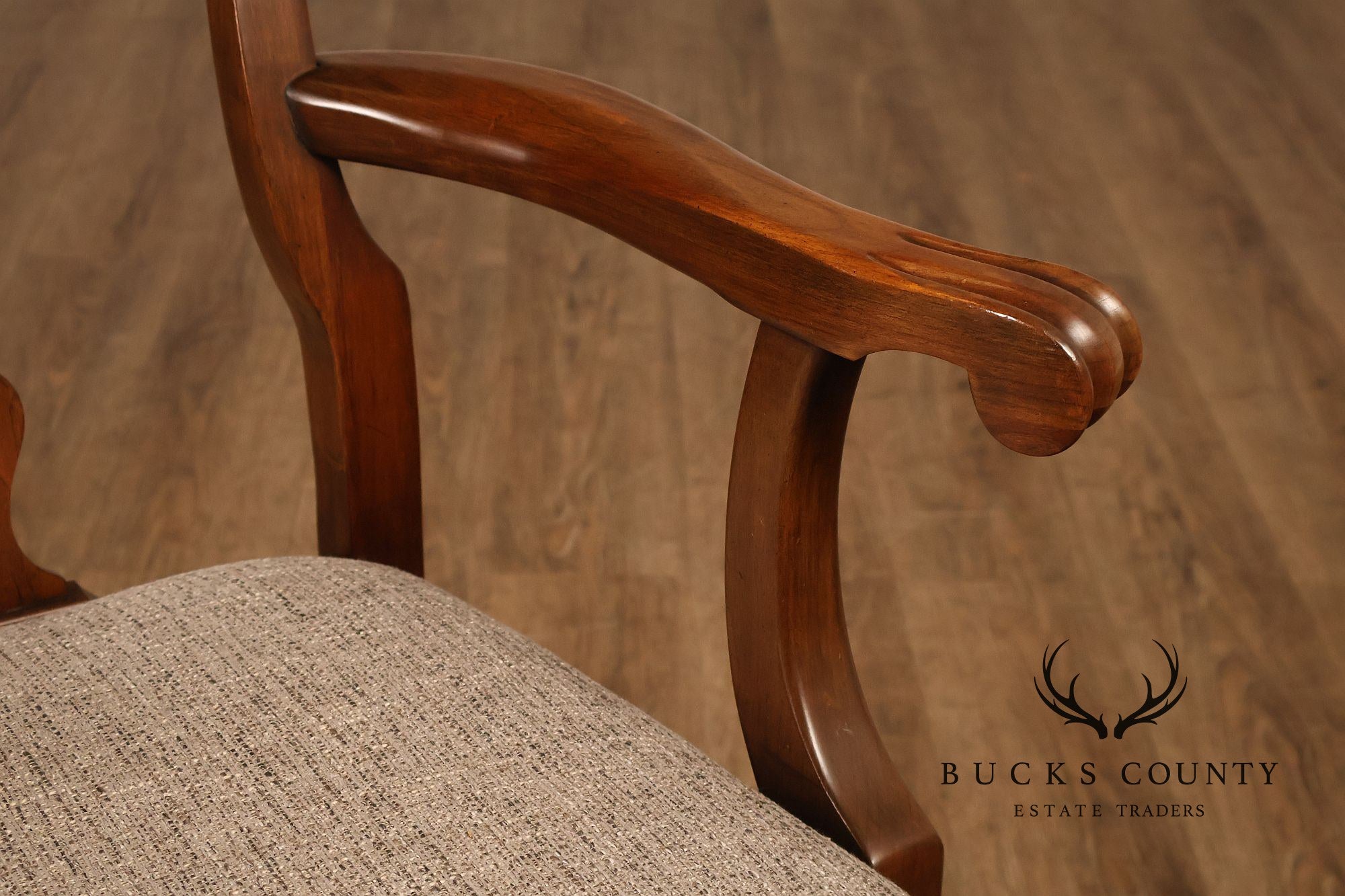 Queen Anne Style Set Of Six Cherry Dining Chairs