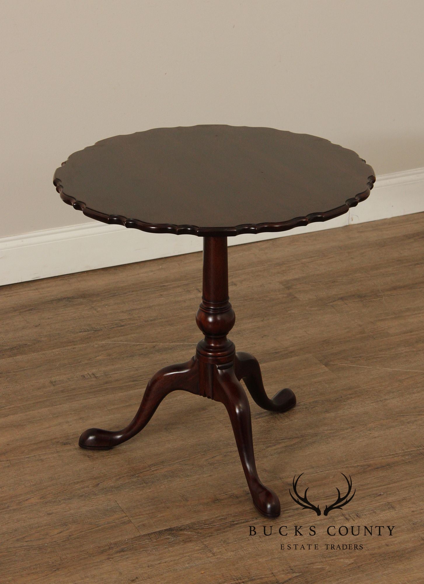 Stickley Federal Style Mahogany Pie Crust Tea Table
