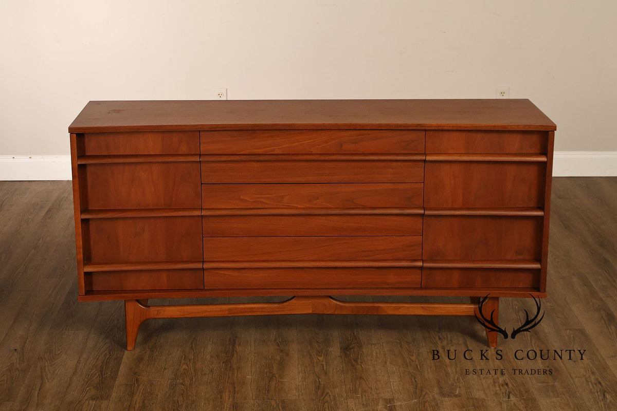 Young Manufacturing Mid Century Modern Walnut Sideboard