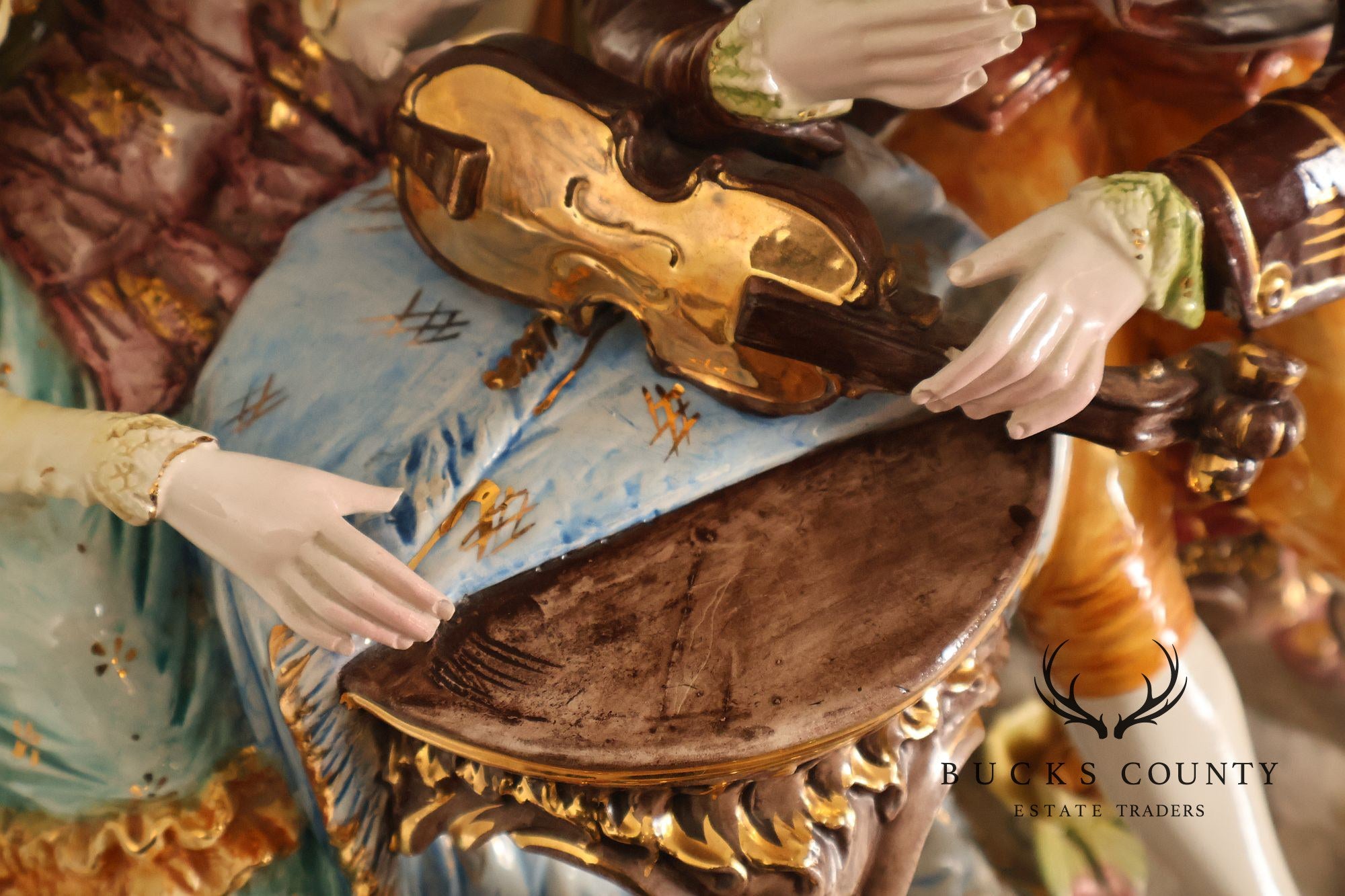 Italian Hand Painted Capodimonte Porcelain Table Lamp