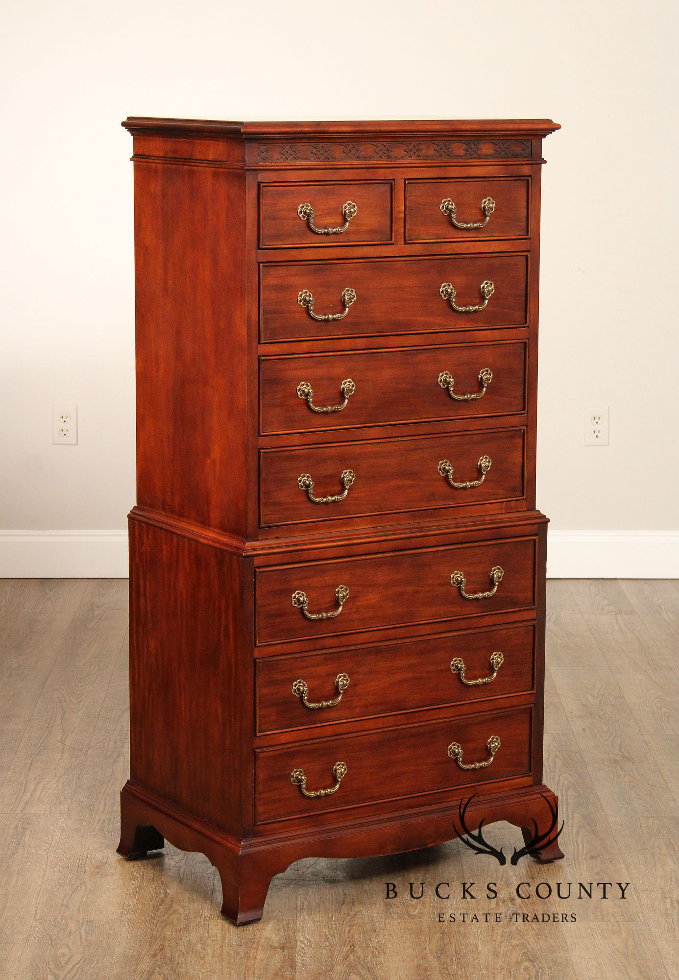 Century Furniture Georgian Style Mahogany Chest on Chest