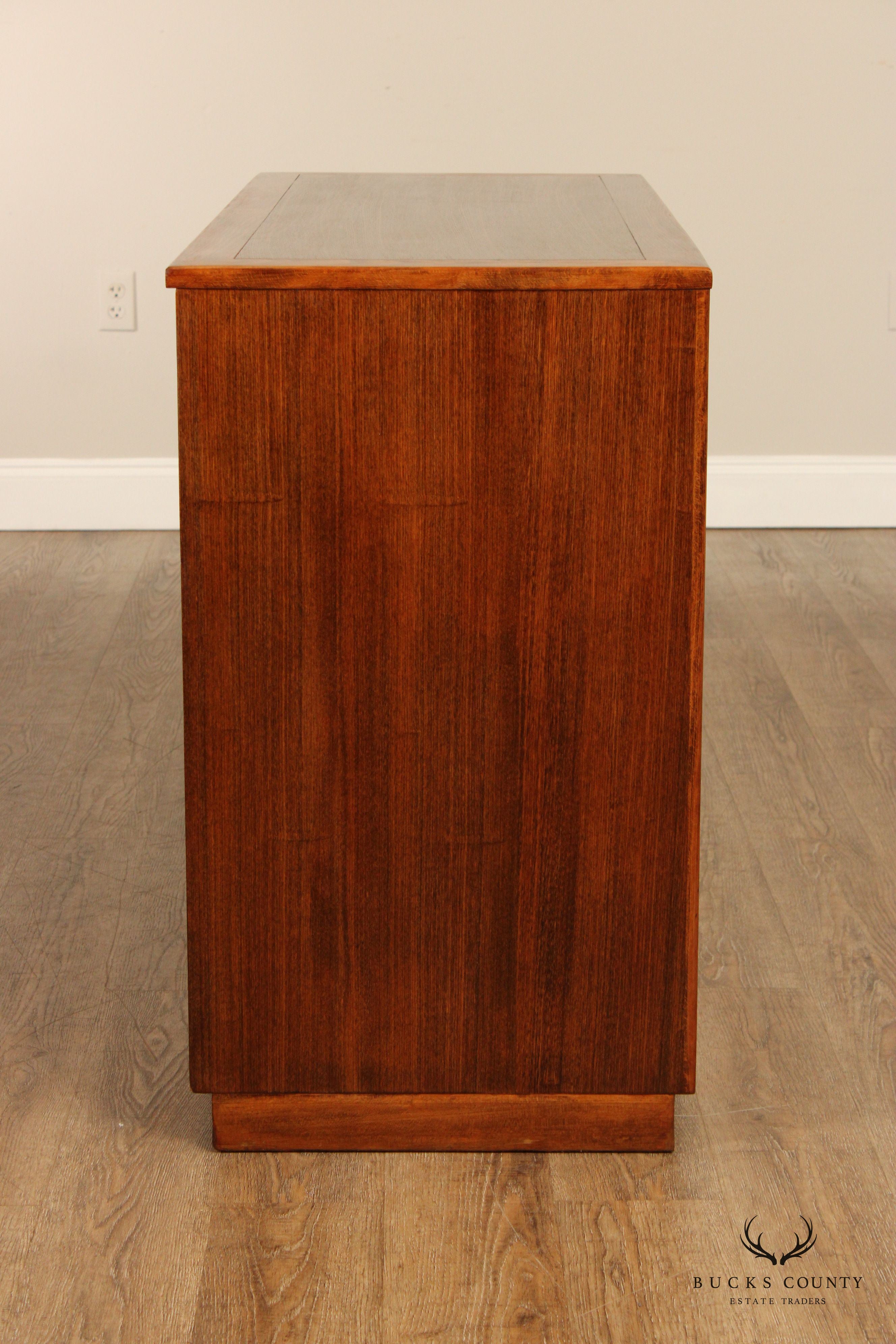 Drexel Mid Century Modern 'Precedent' Chest of Drawers