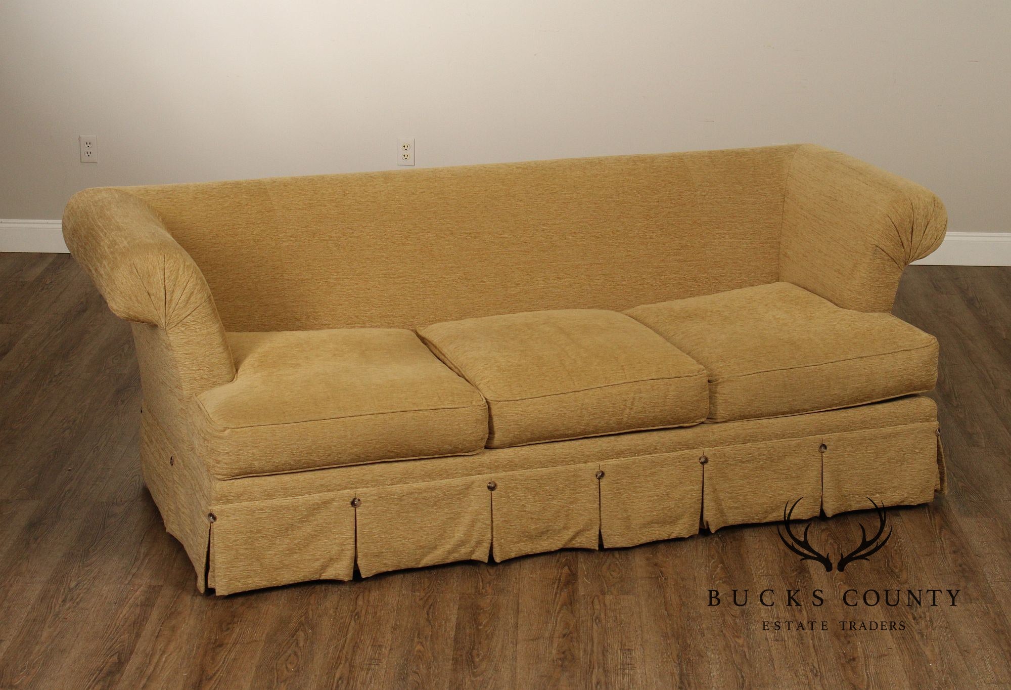 Raymond Waites For Lane Upholstery Traditional Skirted Sofa