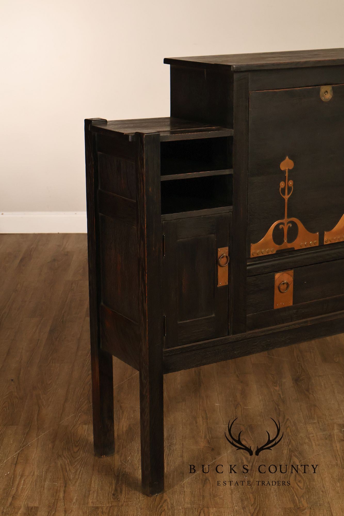 Antique Stickley Brothers Model 6508 Arts And Crafts Oak House Desk With Copper Trimmings