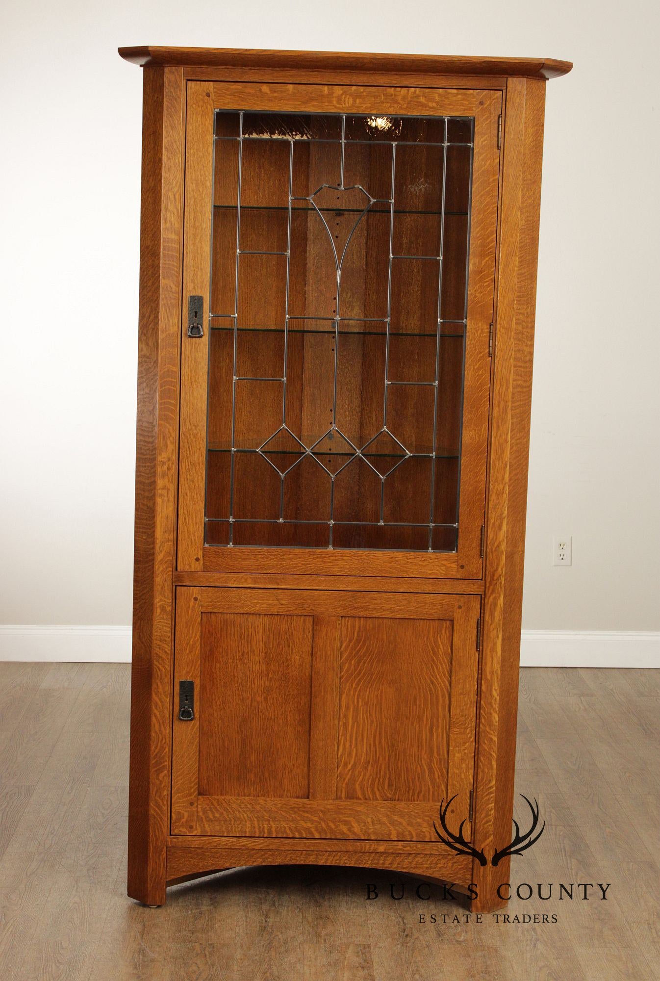 Stickley Mission Collection Oak Corner Cabinet with Art Glass