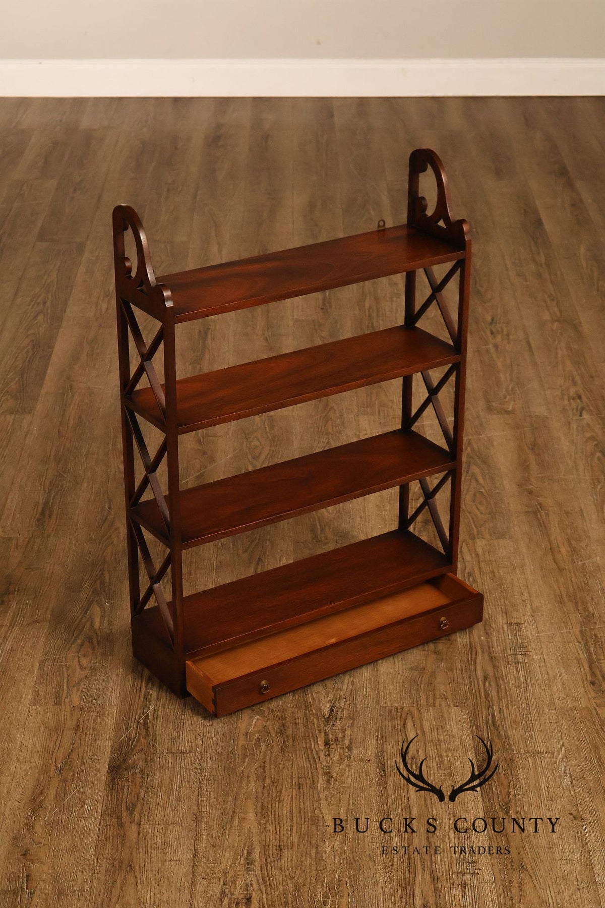 Kittinger Williamsburg Adaptation Mahogany Hanging Wall Shelf