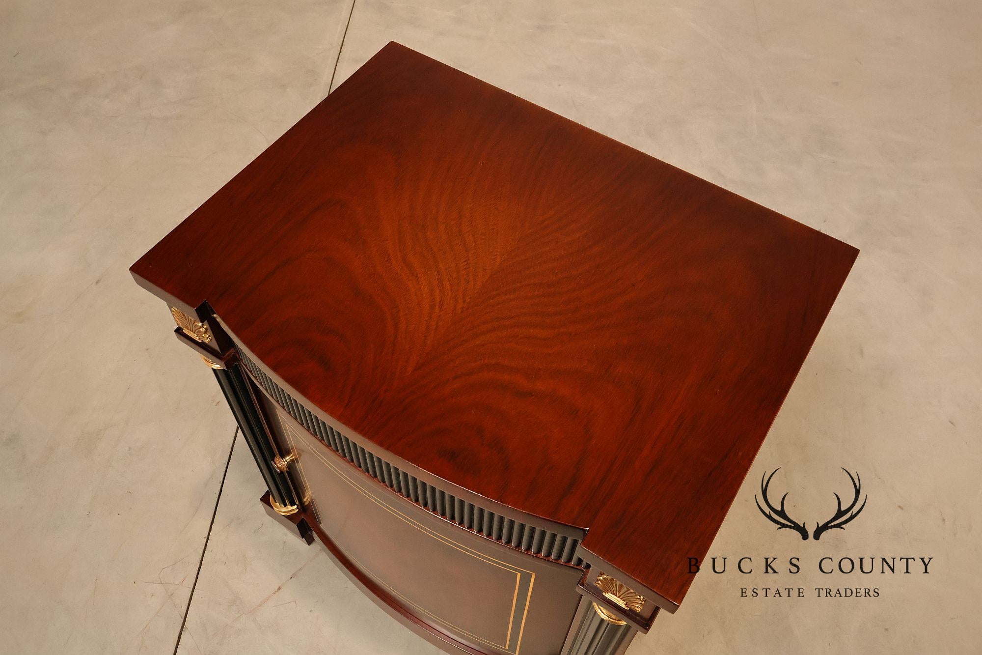 Mariner Luxury Furniture Empire Style Pair Of Mahogany Nightstands