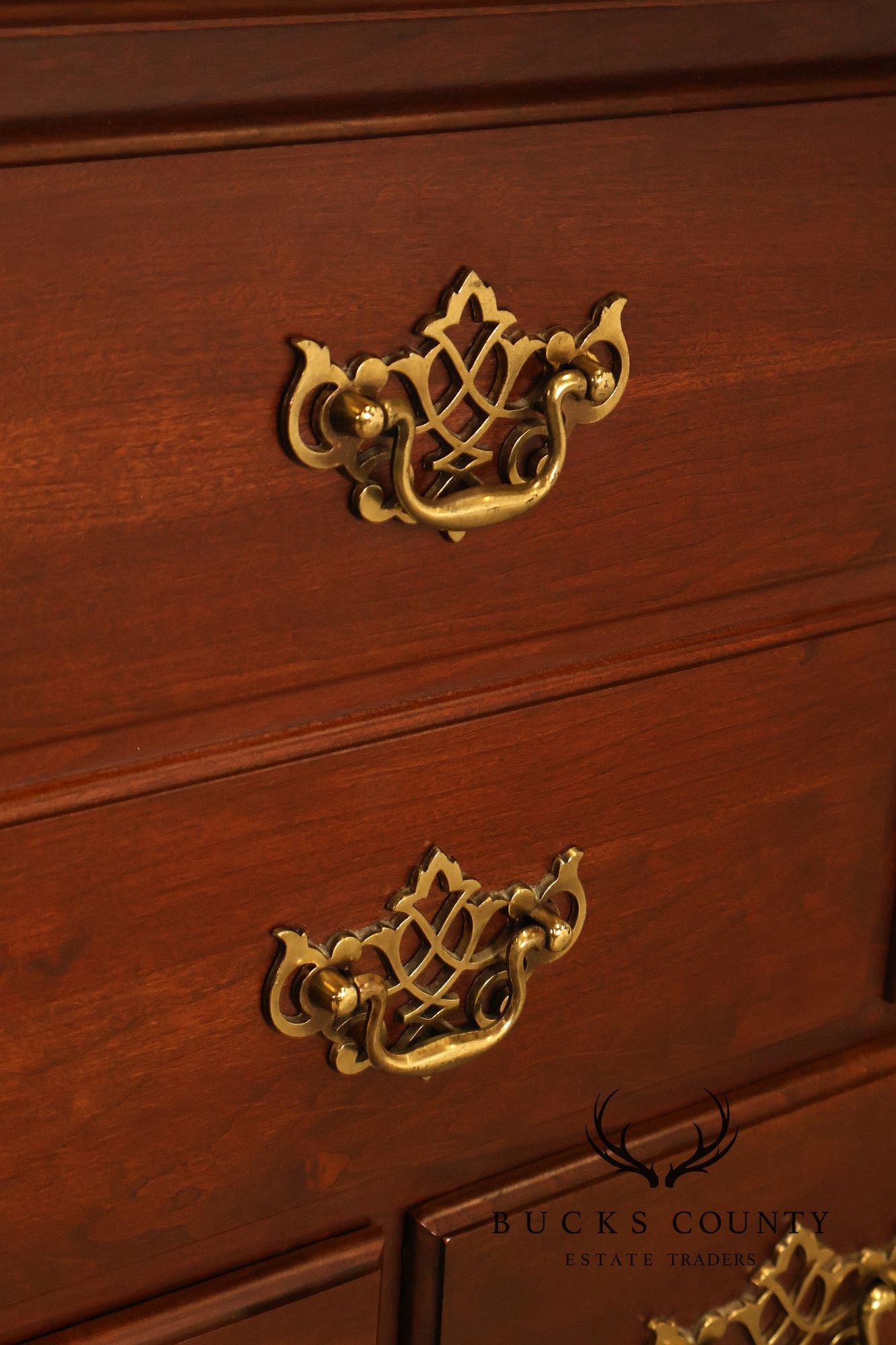 Cochran Mahogany Chippendale Style Cherry Dresser With Mirror