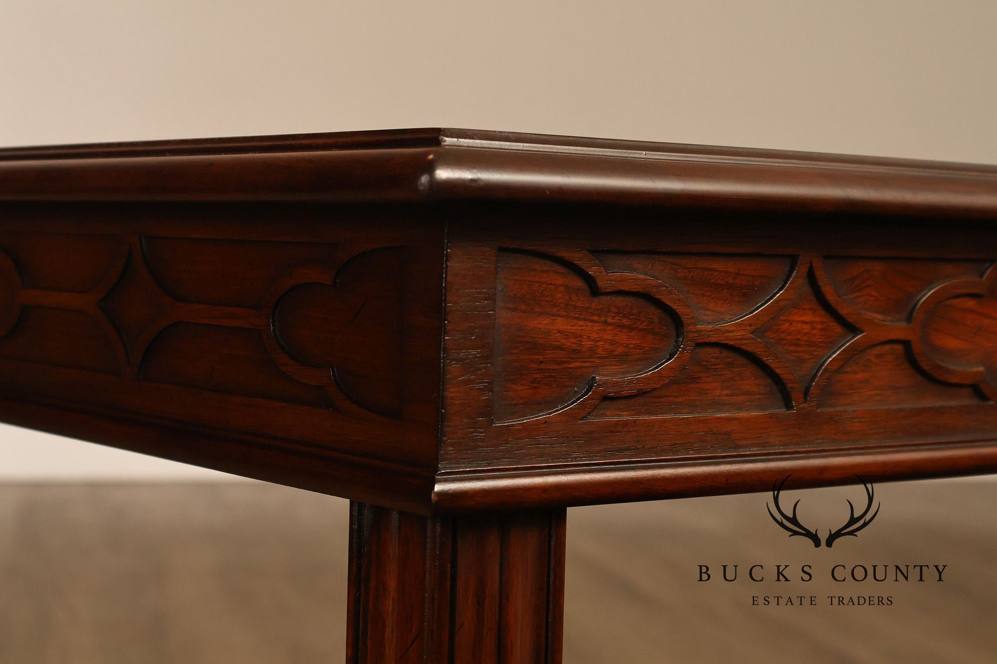 Henkel Harris Georgian Style Pair of Mahogany Side Tables