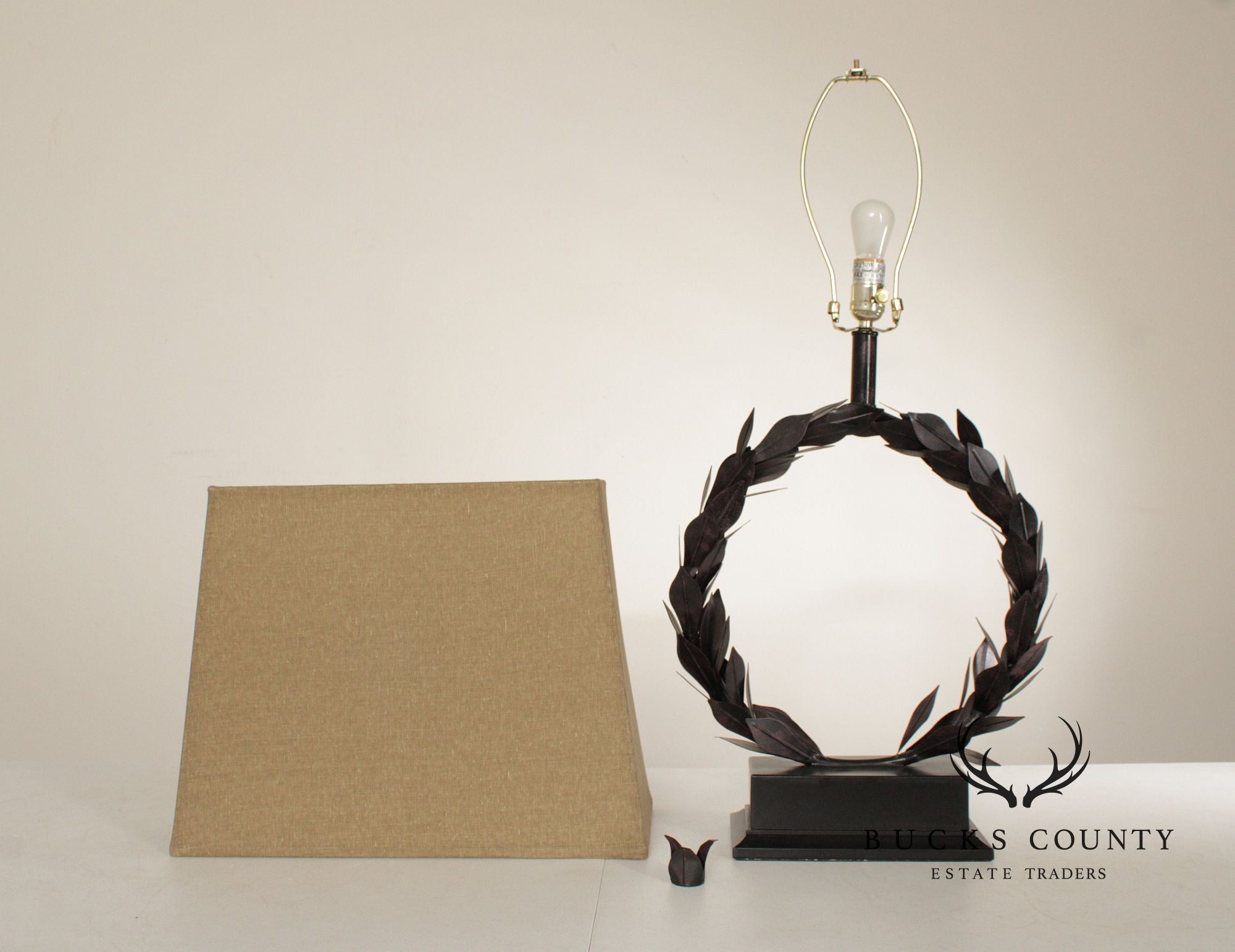 Barbara Cosgrove Laurel Wreath Table Lamp