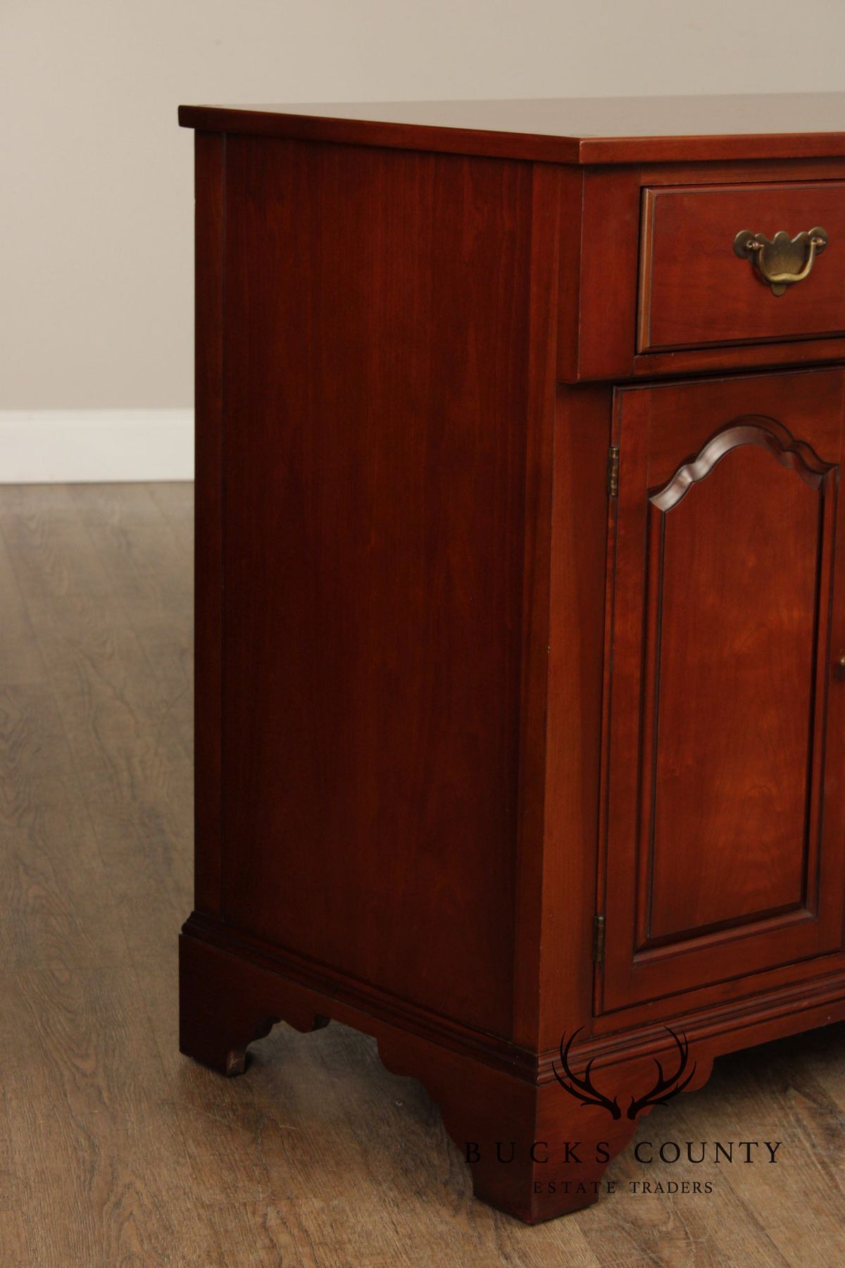Drexel Wallace Nutting Cherry Colonial Style Sideboard Buffet